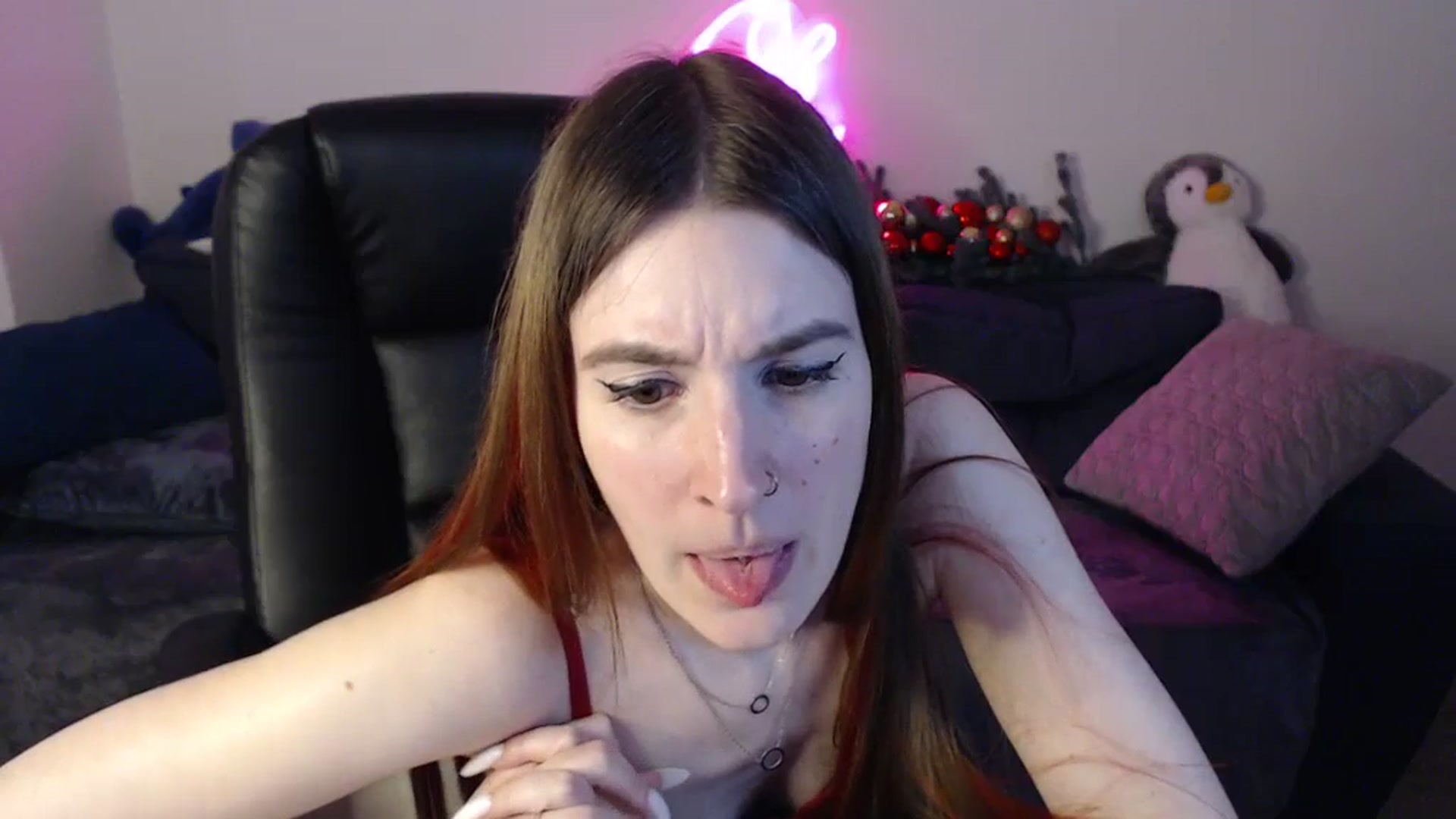 Gallery image thumbnail from Brocard's myfreecams stream on, 12/22/2024, 13:08 image 20 of 20
