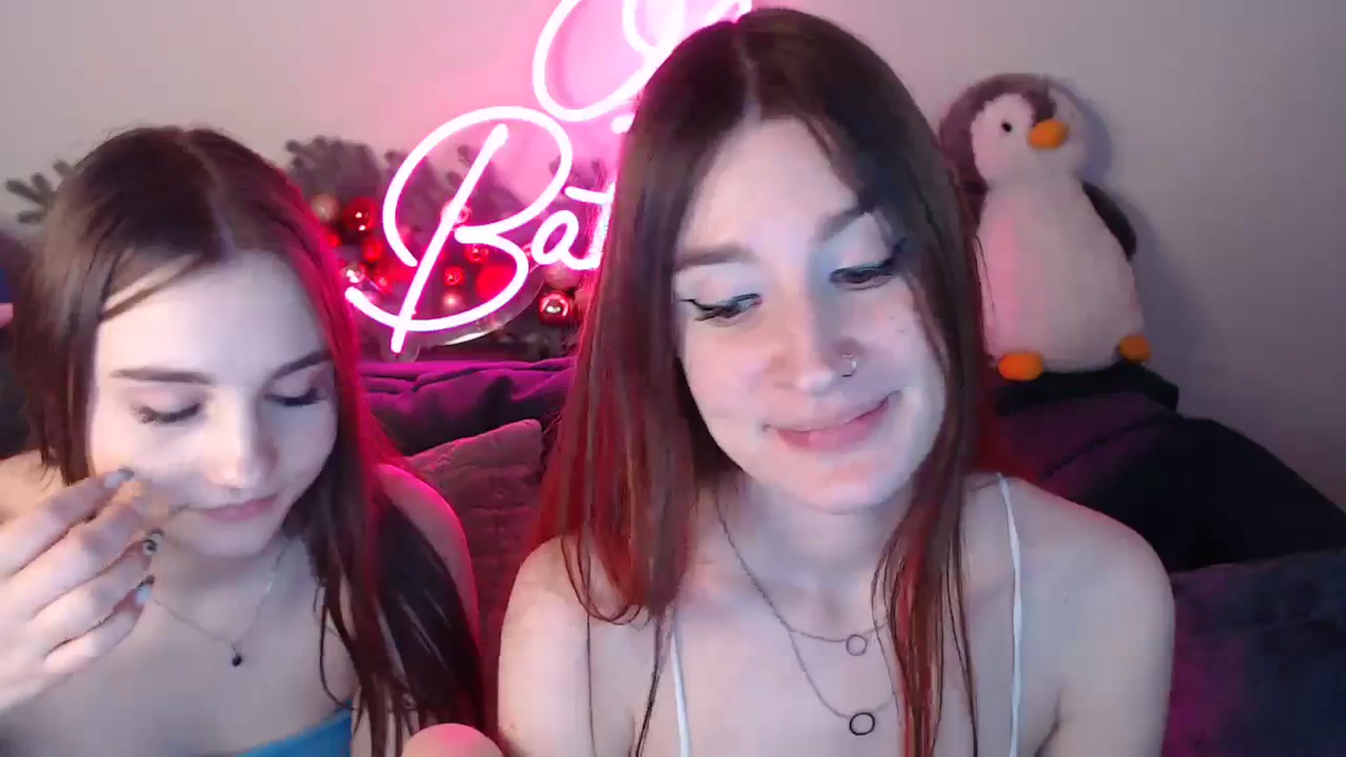 Gallery image thumbnail from Brocard's myfreecams stream on, 12/23/2024, 12:53 image 5 of 20
