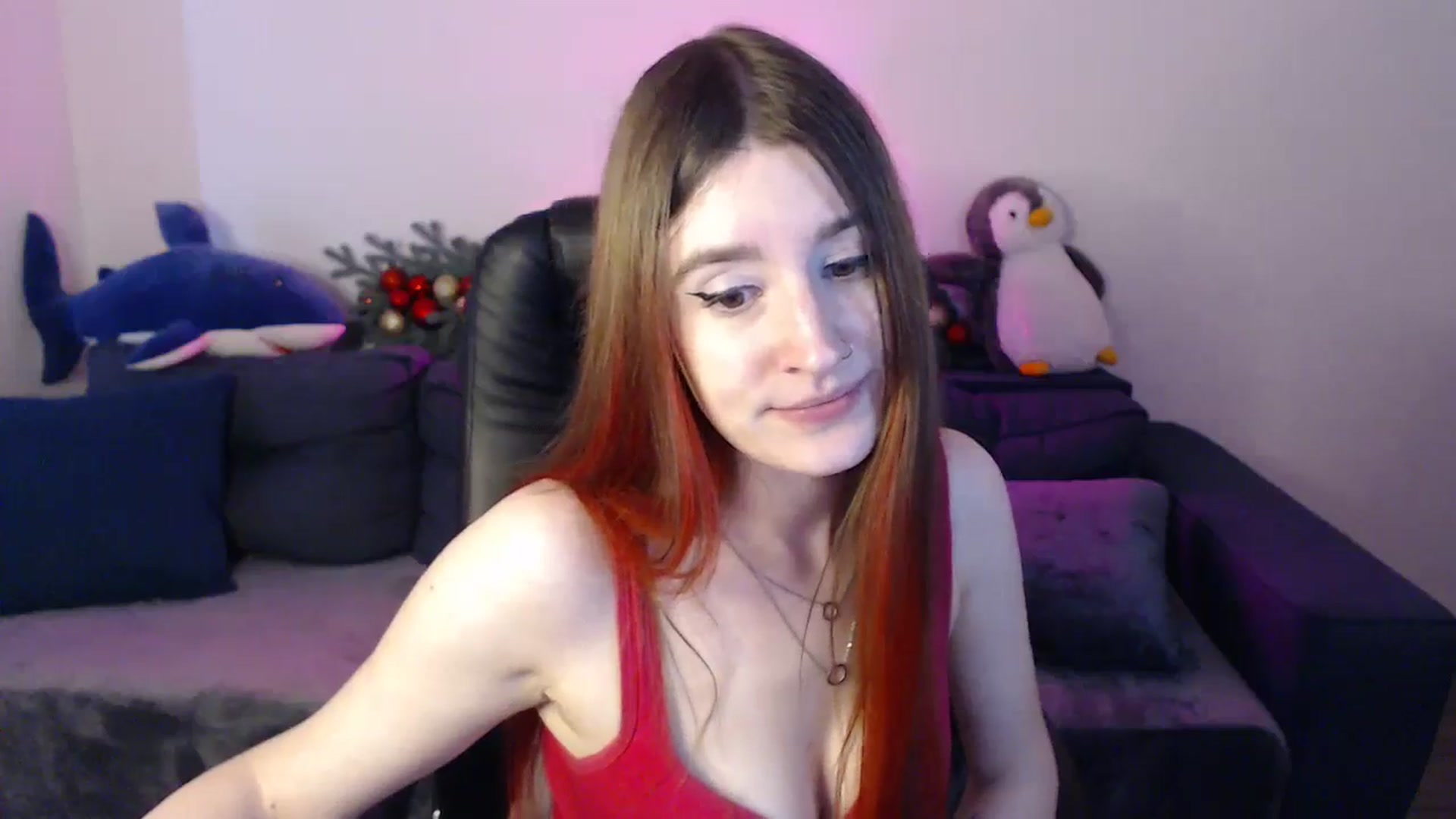 Gallery image thumbnail from Brocard's myfreecams stream on, 12/24/2024, 12:13 image 10 of 20