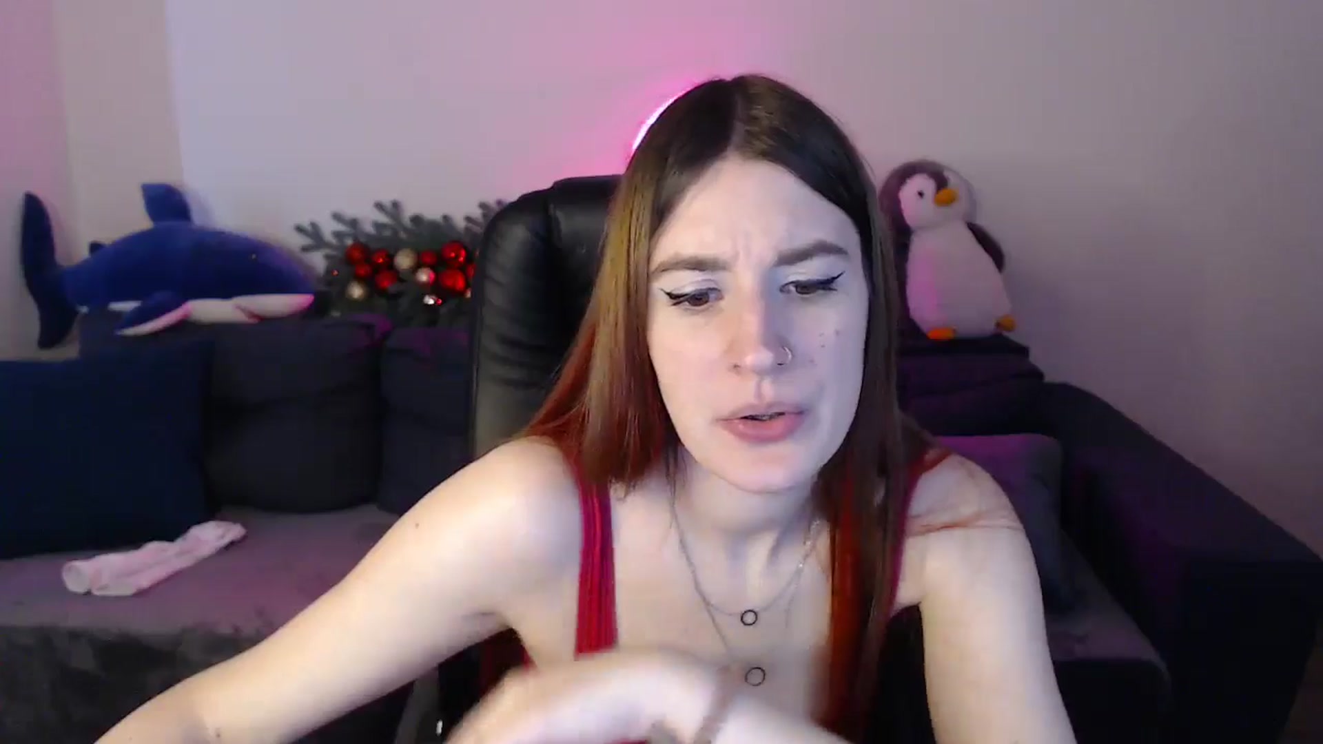 Gallery image thumbnail from Brocard's myfreecams stream on, 12/24/2024, 12:42 image 10 of 20