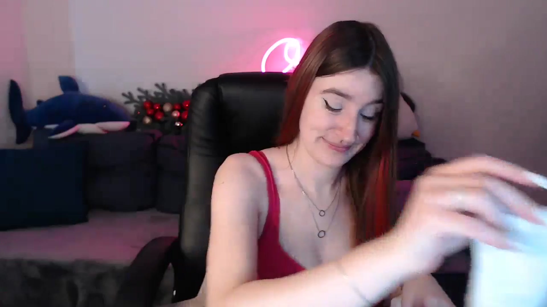Gallery image thumbnail from Brocard's myfreecams stream on, 12/24/2024, 12:42 image 2 of 20