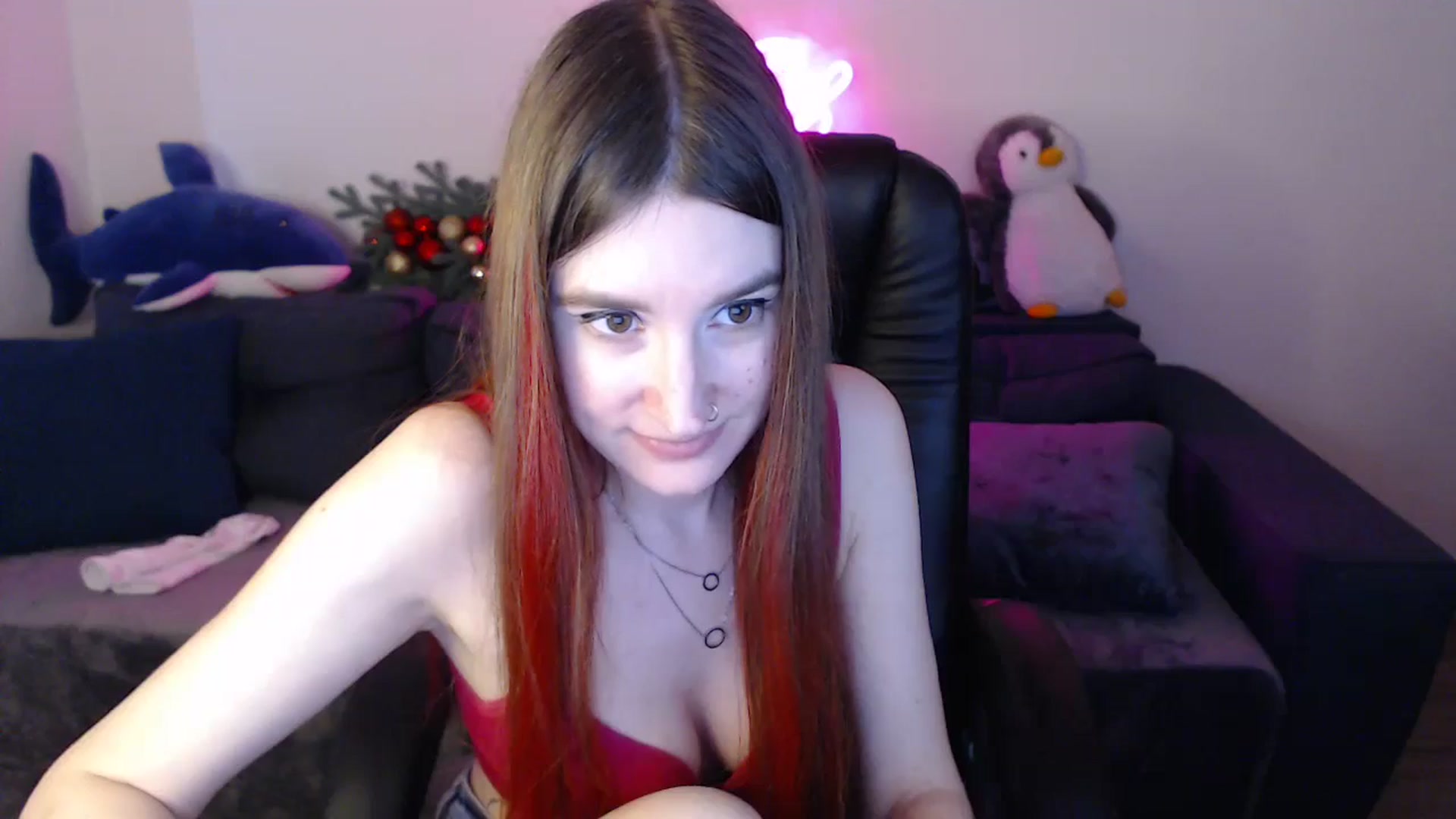 Gallery image thumbnail from Brocard's myfreecams stream on, 12/24/2024, 13:41 image 2 of 20