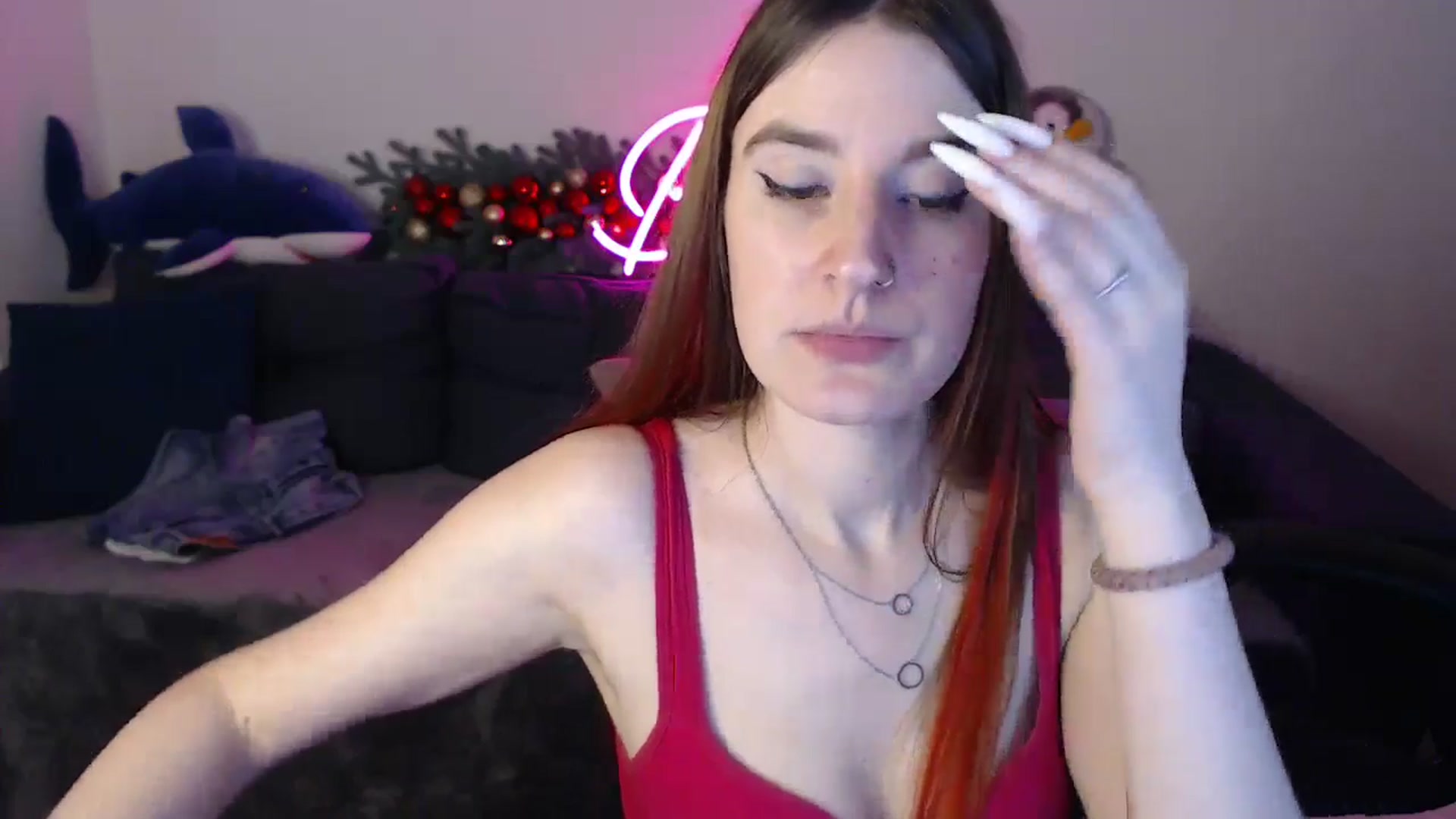 Gallery image thumbnail from Brocard's myfreecams stream on, 12/24/2024, 14:17 image 5 of 20