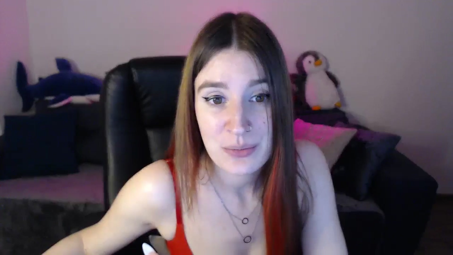 Gallery image thumbnail from Brocard's myfreecams stream on, 12/25/2024, 13:01 image 8 of 20