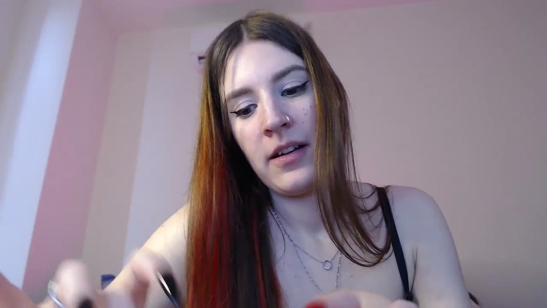 Gallery image thumbnail from Brocard's myfreecams stream on, 01/07/2025, 11:54 image 11 of 20