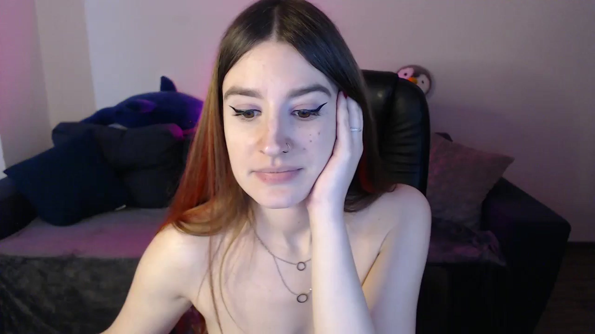 Gallery image thumbnail from Brocard's myfreecams stream on, 01/19/2025, 09:58 image 13 of 20