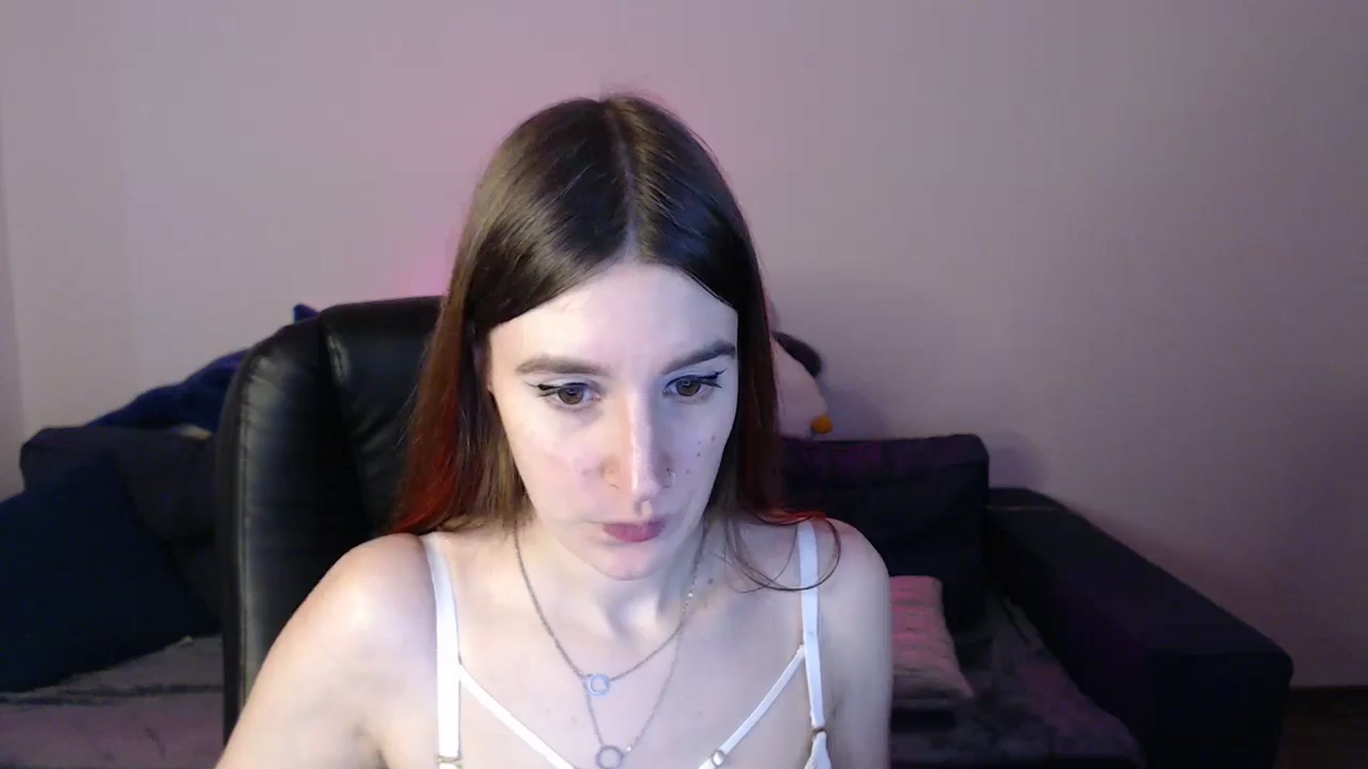 Gallery image thumbnail from Brocard's myfreecams stream on, 01/22/2025, 12:32 image 3 of 20