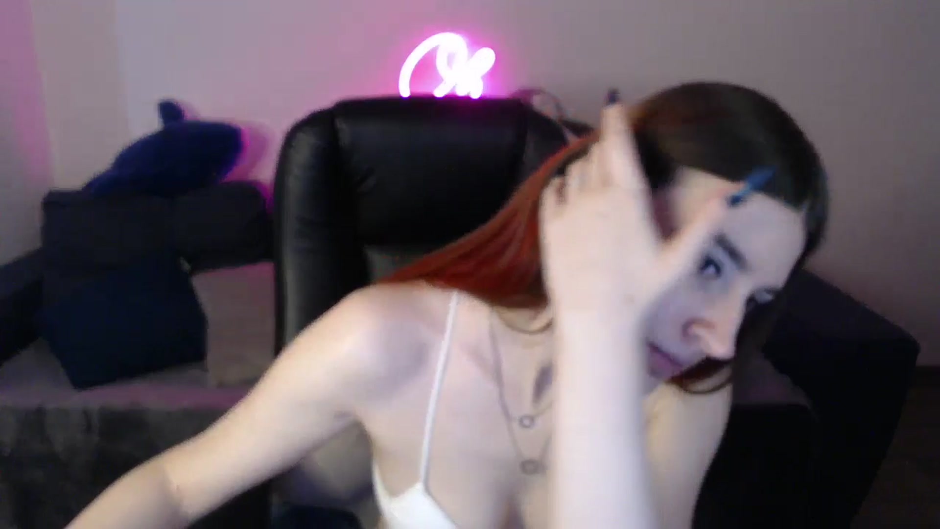 Gallery image thumbnail from Brocard's myfreecams stream on, 01/28/2025, 11:04 image 16 of 20