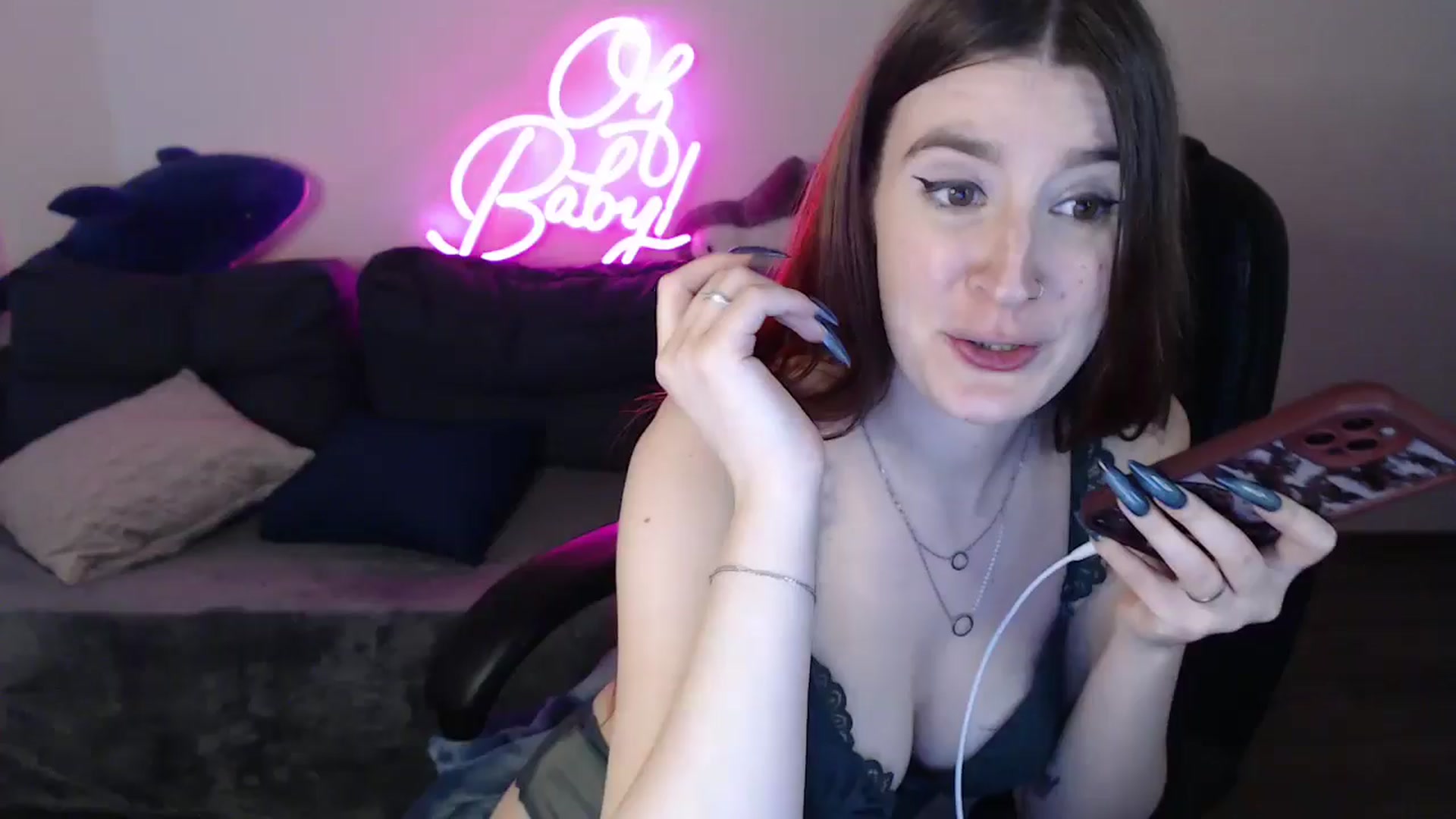 Gallery image thumbnail from Brocard's myfreecams stream on, 02/01/2025, 13:26 image 5 of 20
