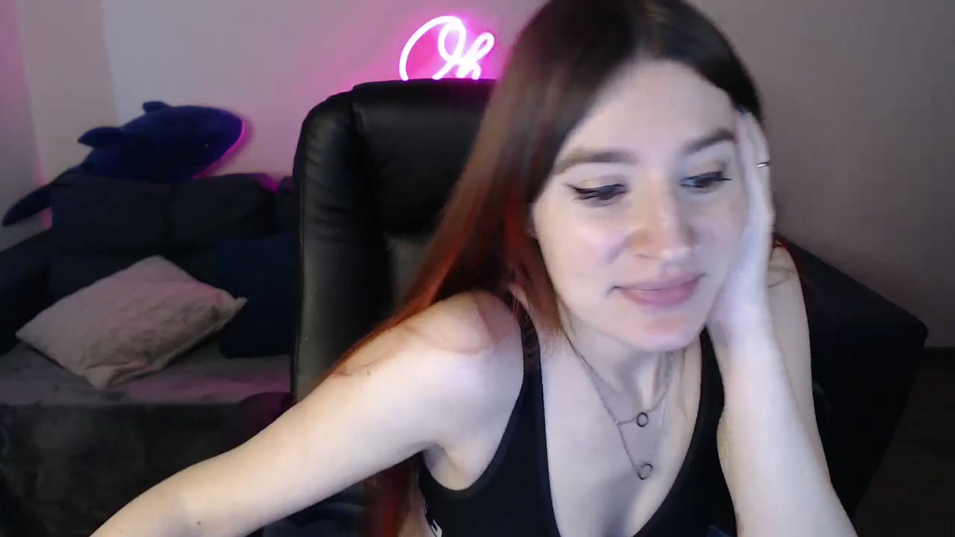 Gallery image thumbnail from Brocard's myfreecams stream on, 02/03/2025, 09:17 image 12 of 20