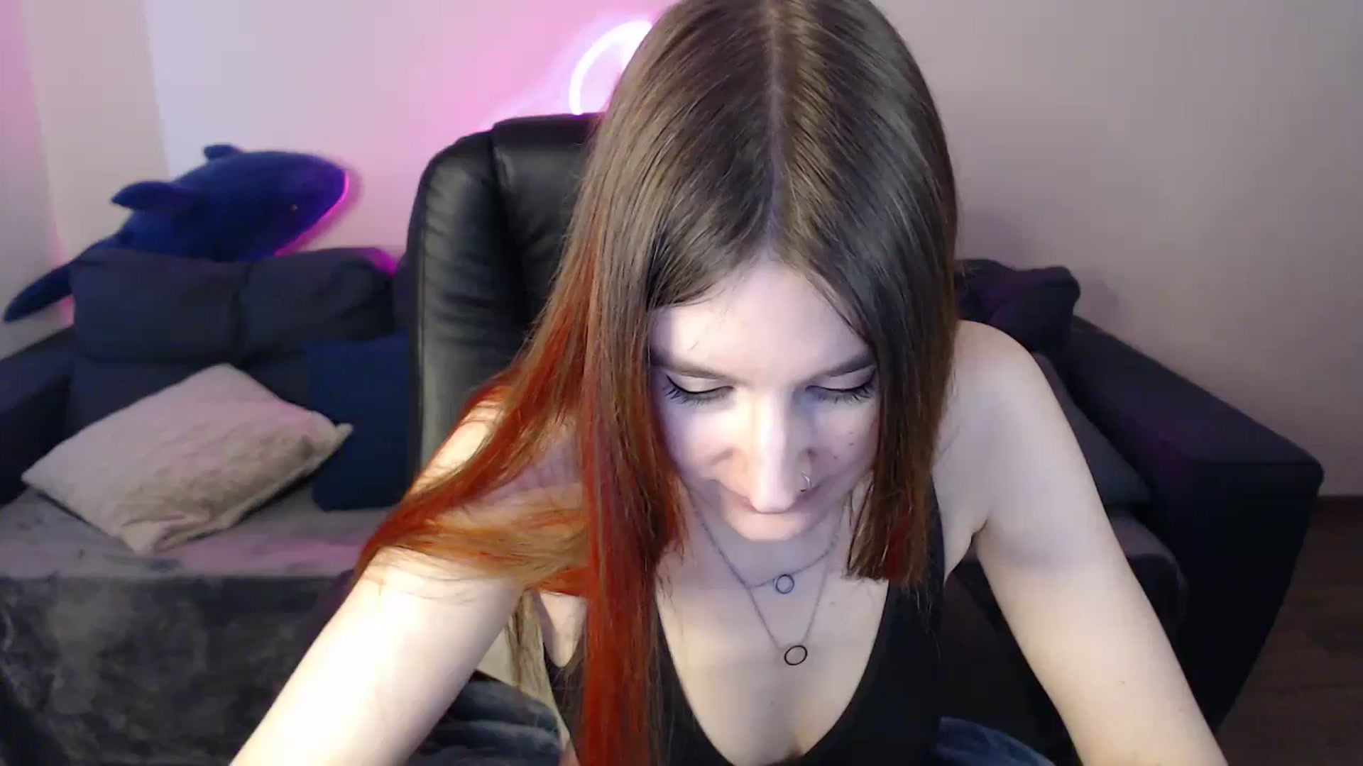 Gallery image thumbnail from Brocard's myfreecams stream on, 02/03/2025, 09:17 image 6 of 20