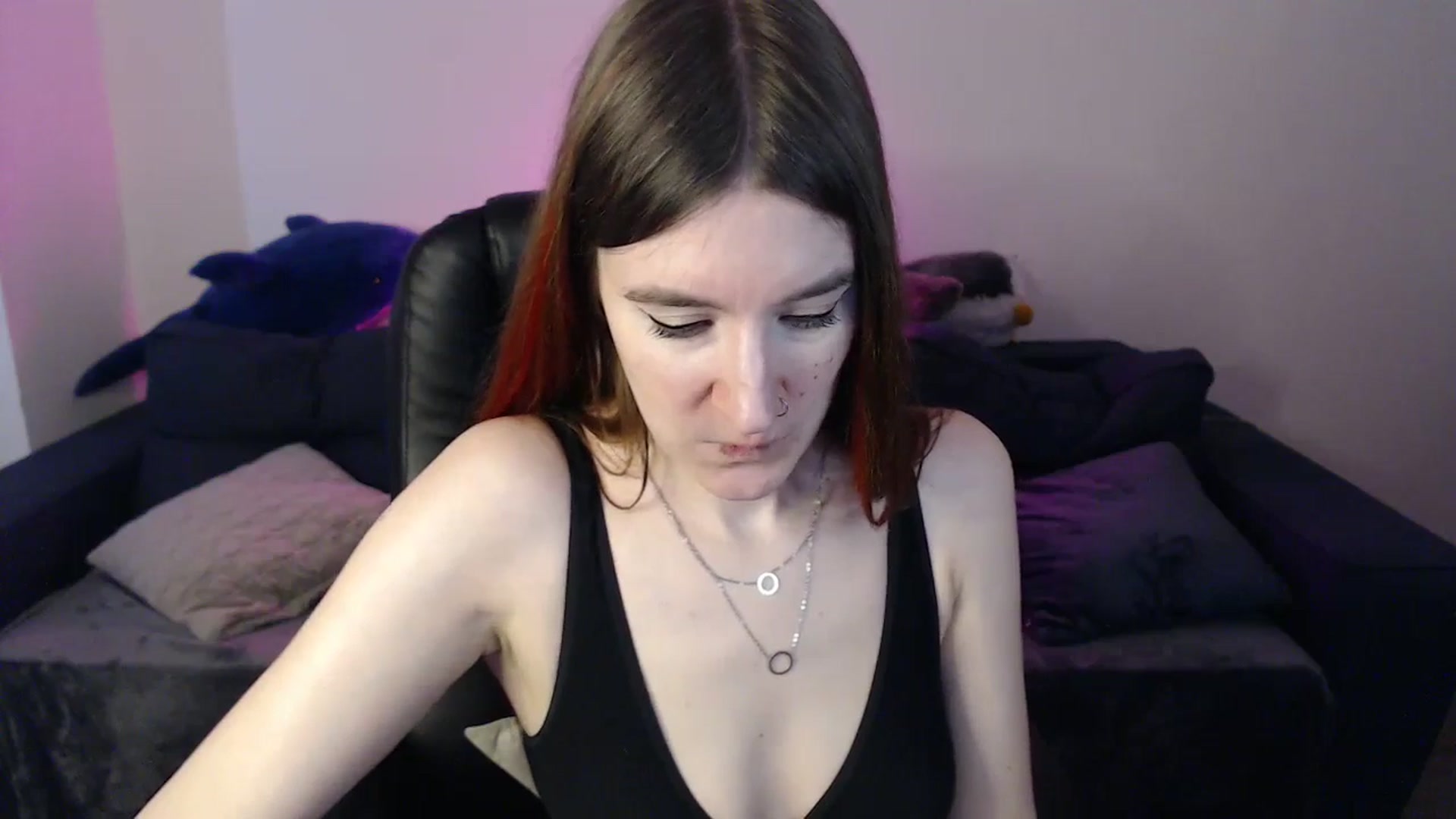 Gallery image thumbnail from Brocard's myfreecams stream on, 02/03/2025, 10:15 image 12 of 20