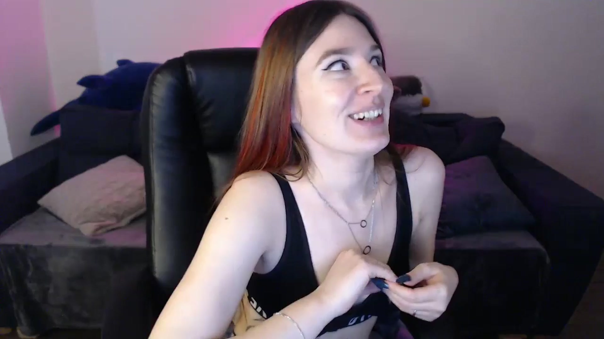 Gallery image thumbnail from Brocard's myfreecams stream on, 02/03/2025, 10:15 image 16 of 20