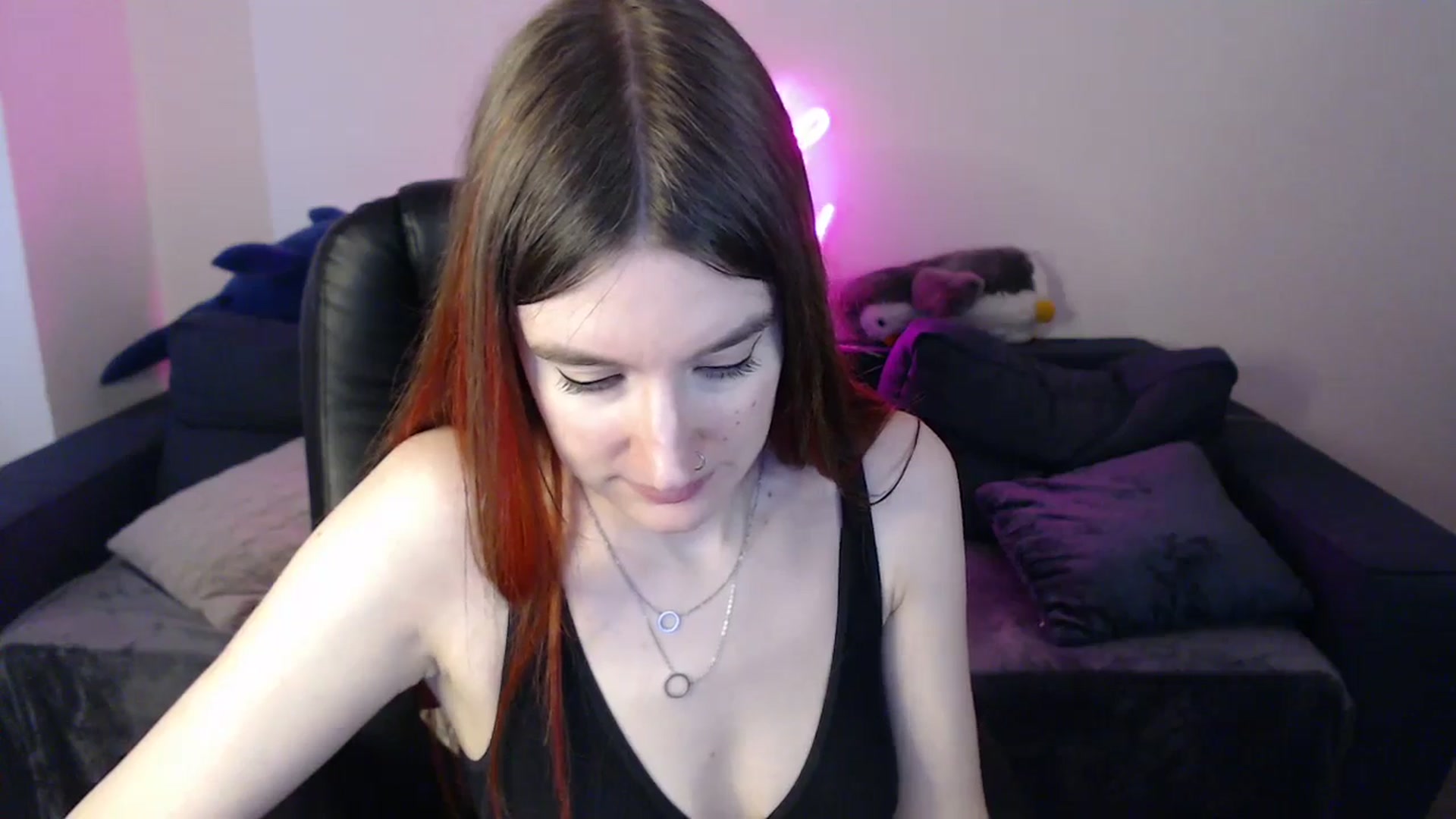 Gallery image thumbnail from Brocard's myfreecams stream on, 02/03/2025, 10:45 image 8 of 20