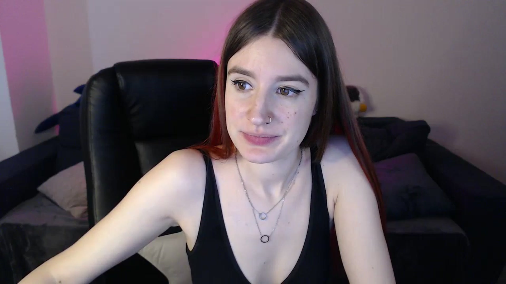 Gallery image thumbnail from Brocard's myfreecams stream on, 02/03/2025, 10:45 image 17 of 20