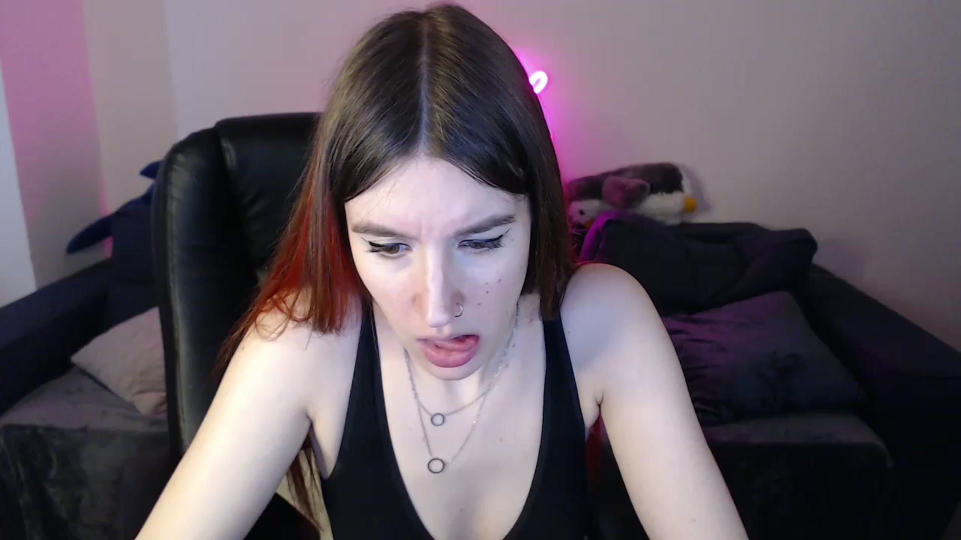 Gallery image thumbnail from Brocard's myfreecams stream on, 02/03/2025, 10:45 image 16 of 20
