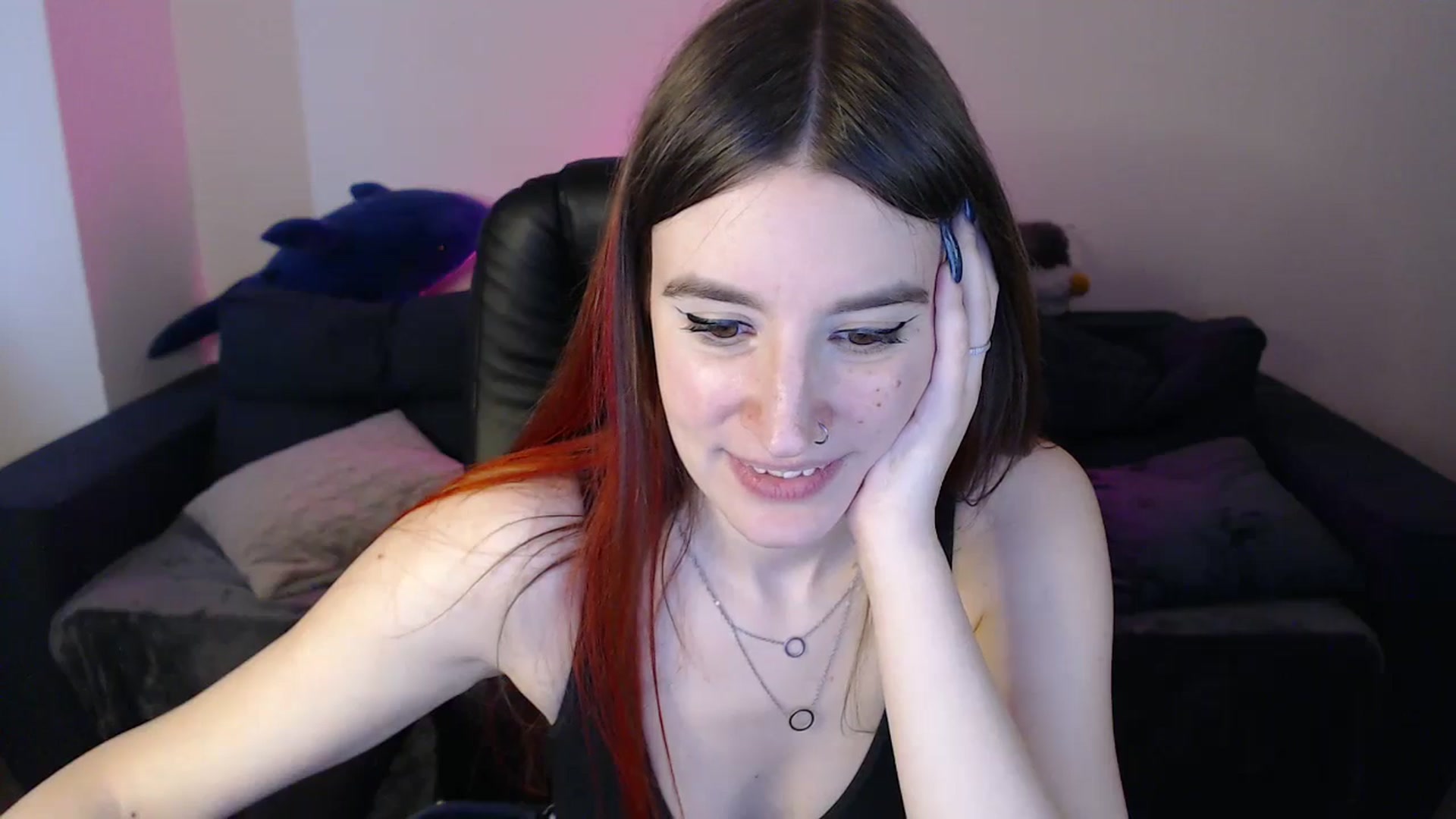 Gallery image thumbnail from Brocard's myfreecams stream on, 02/03/2025, 13:04 image 11 of 20