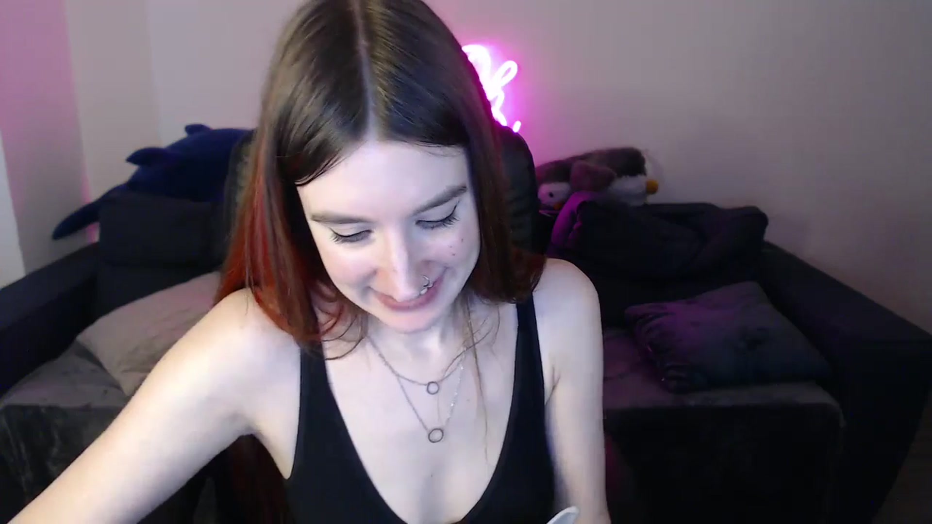 Gallery image thumbnail from Brocard's myfreecams stream on, 02/03/2025, 13:38 image 18 of 20