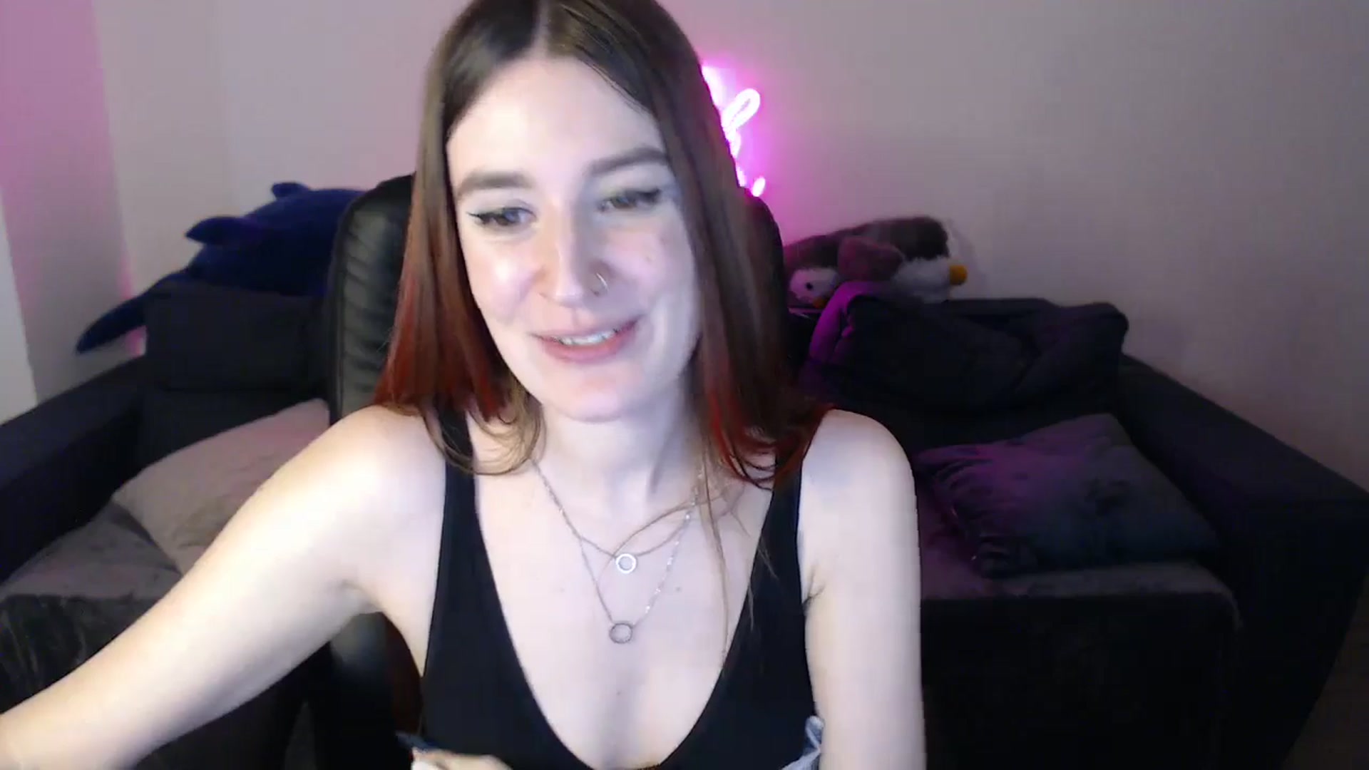 Gallery image thumbnail from Brocard's myfreecams stream on, 02/03/2025, 13:38 image 14 of 20