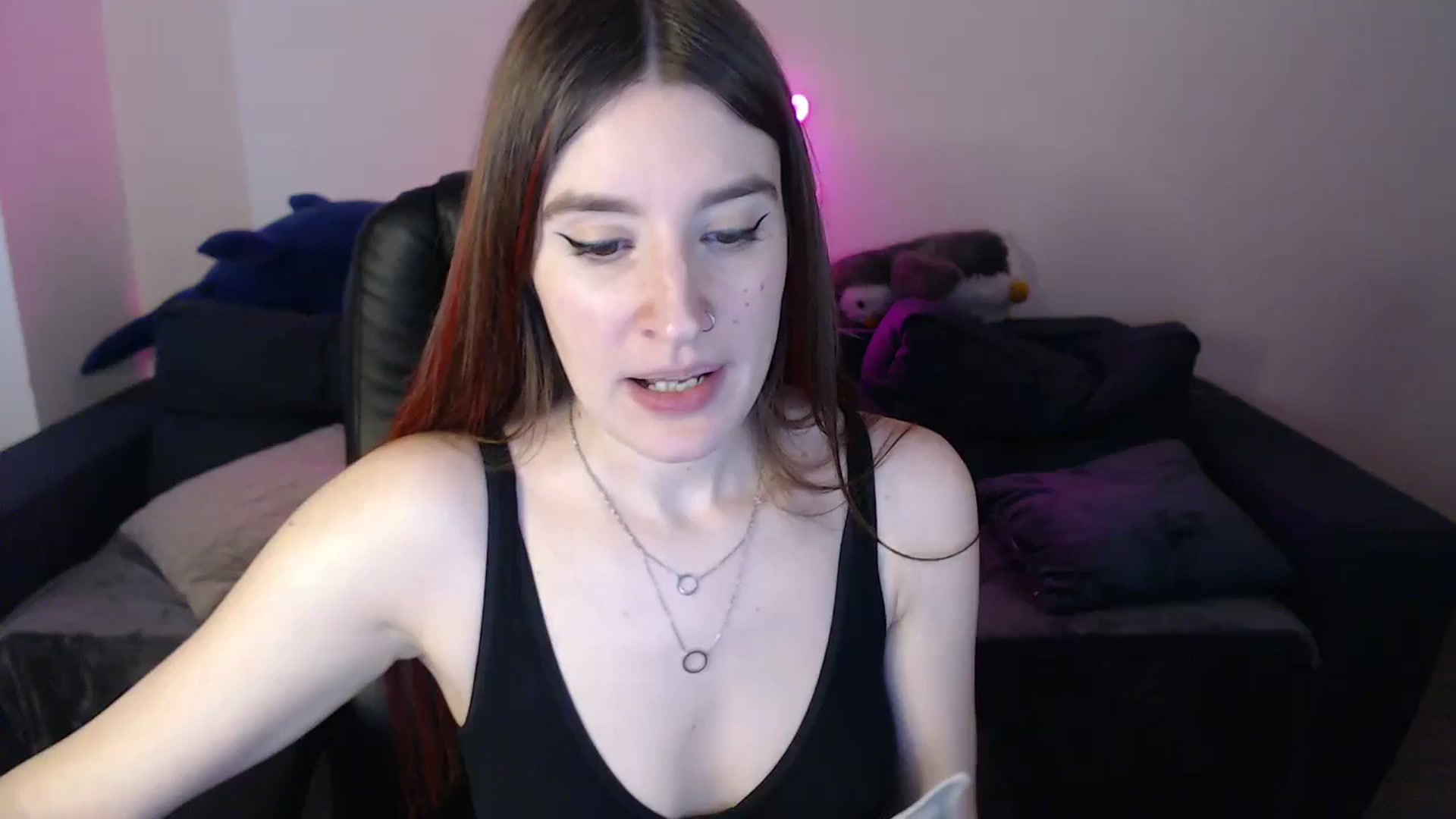 Gallery image thumbnail from Brocard's myfreecams stream on, 02/03/2025, 13:38 image 4 of 20