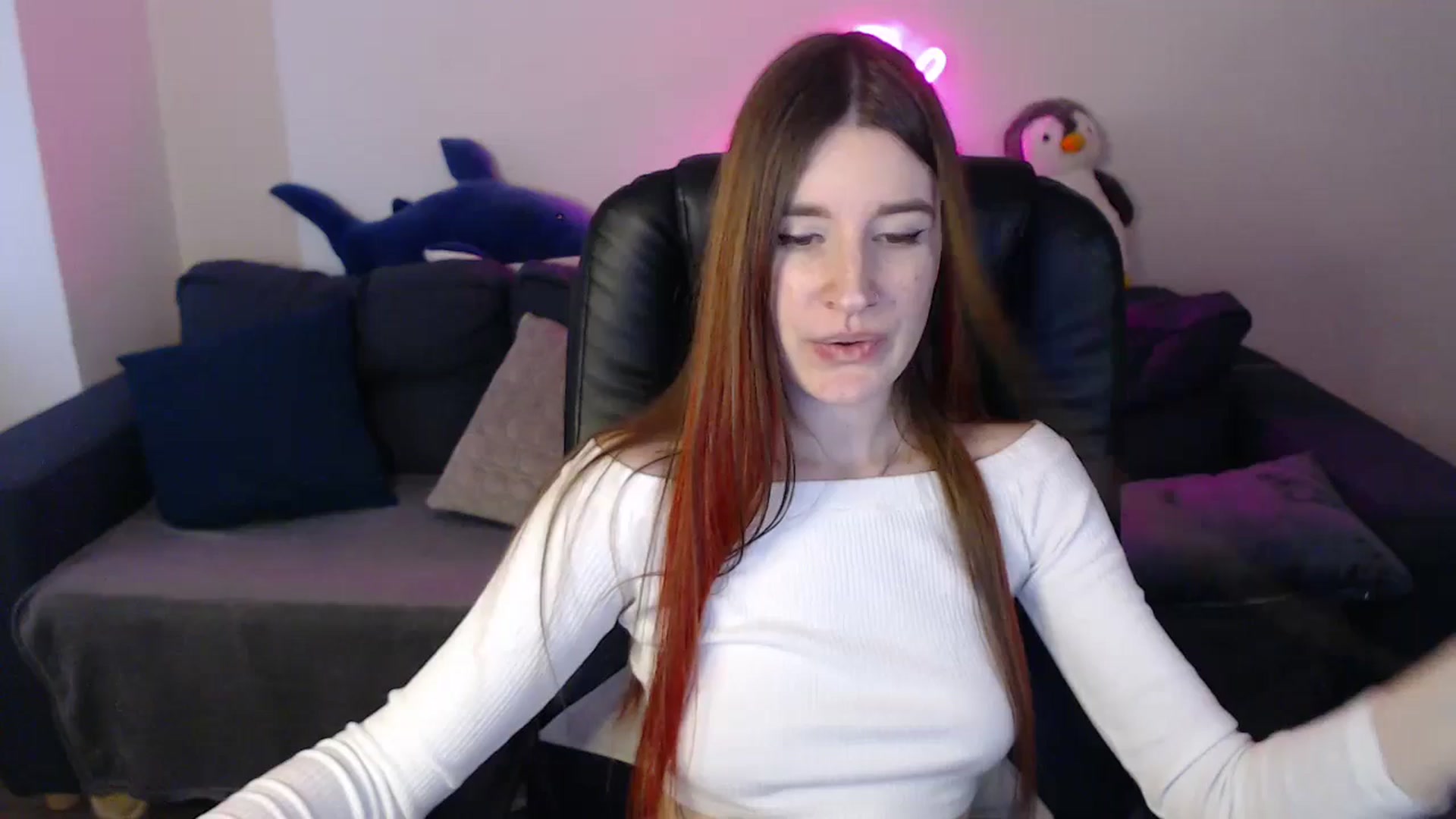 Gallery image thumbnail from Brocard's myfreecams stream on, 02/07/2025, 11:08 image 12 of 20