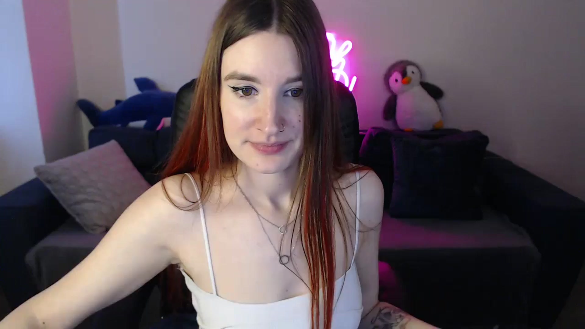 Gallery image thumbnail from Brocard's myfreecams stream on, 02/11/2025, 11:15 image 1 of 20