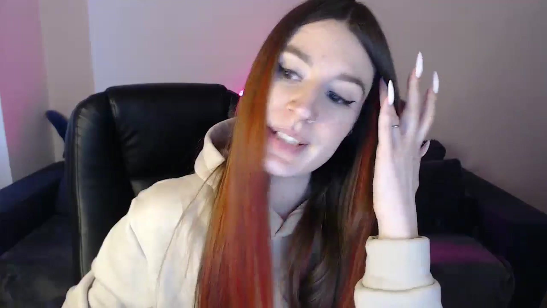 Gallery image thumbnail from Brocard's myfreecams stream on, 02/17/2025, 09:26 image 4 of 20
