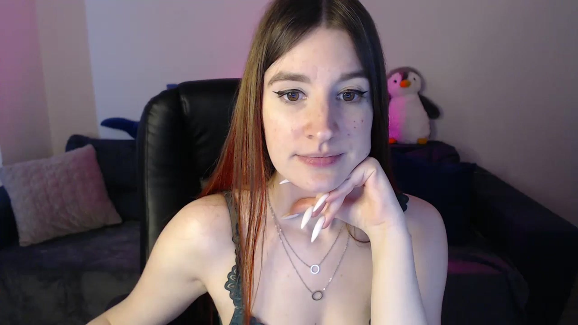 Gallery image thumbnail from Brocard's myfreecams stream on, 02/26/2025, 10:23 image 8 of 20