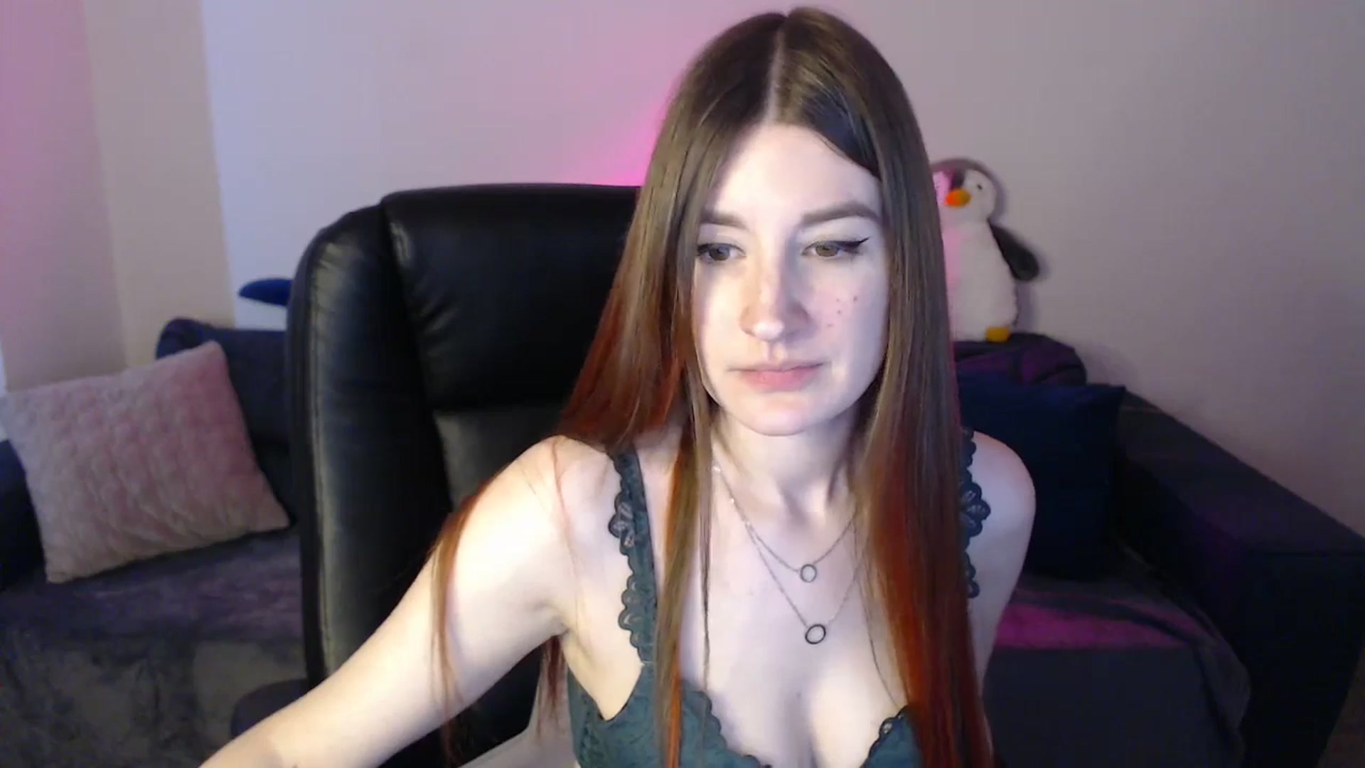 Gallery image thumbnail from Brocard's myfreecams stream on, 02/26/2025, 10:40 image 2 of 20