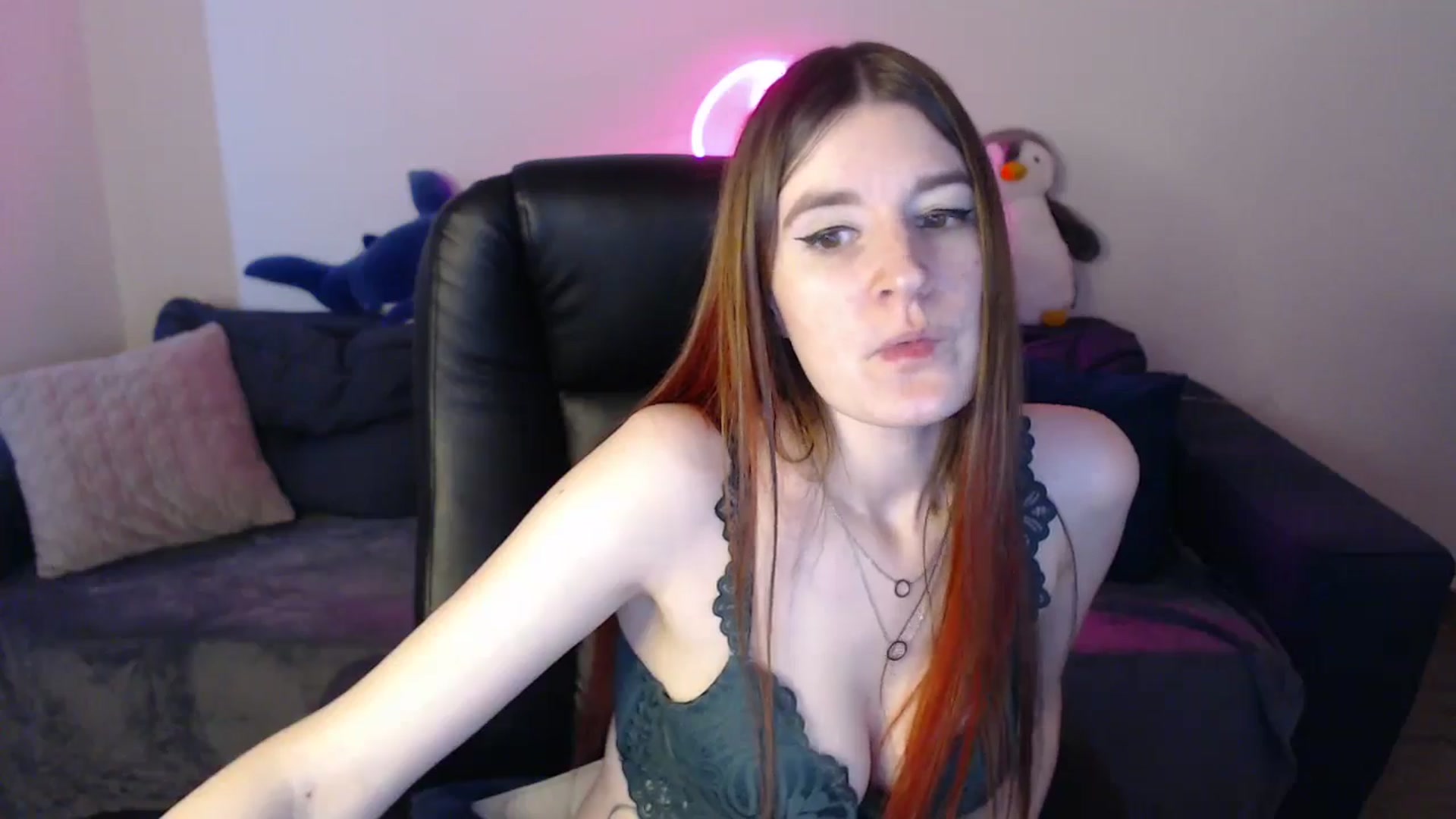 Gallery image thumbnail from Brocard's myfreecams stream on, 02/26/2025, 11:36 image 2 of 20