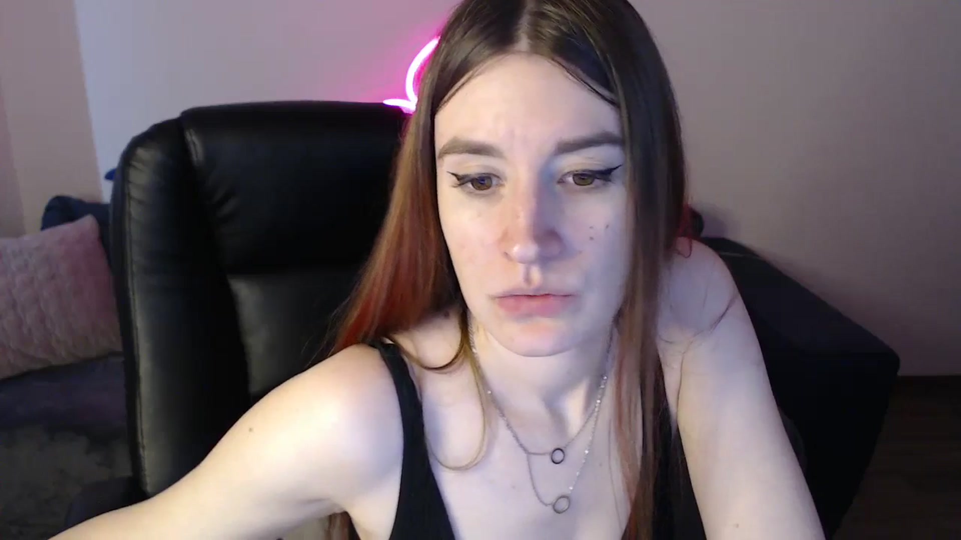Gallery image thumbnail from Brocard's myfreecams stream on, 03/01/2025, 11:01 image 20 of 20