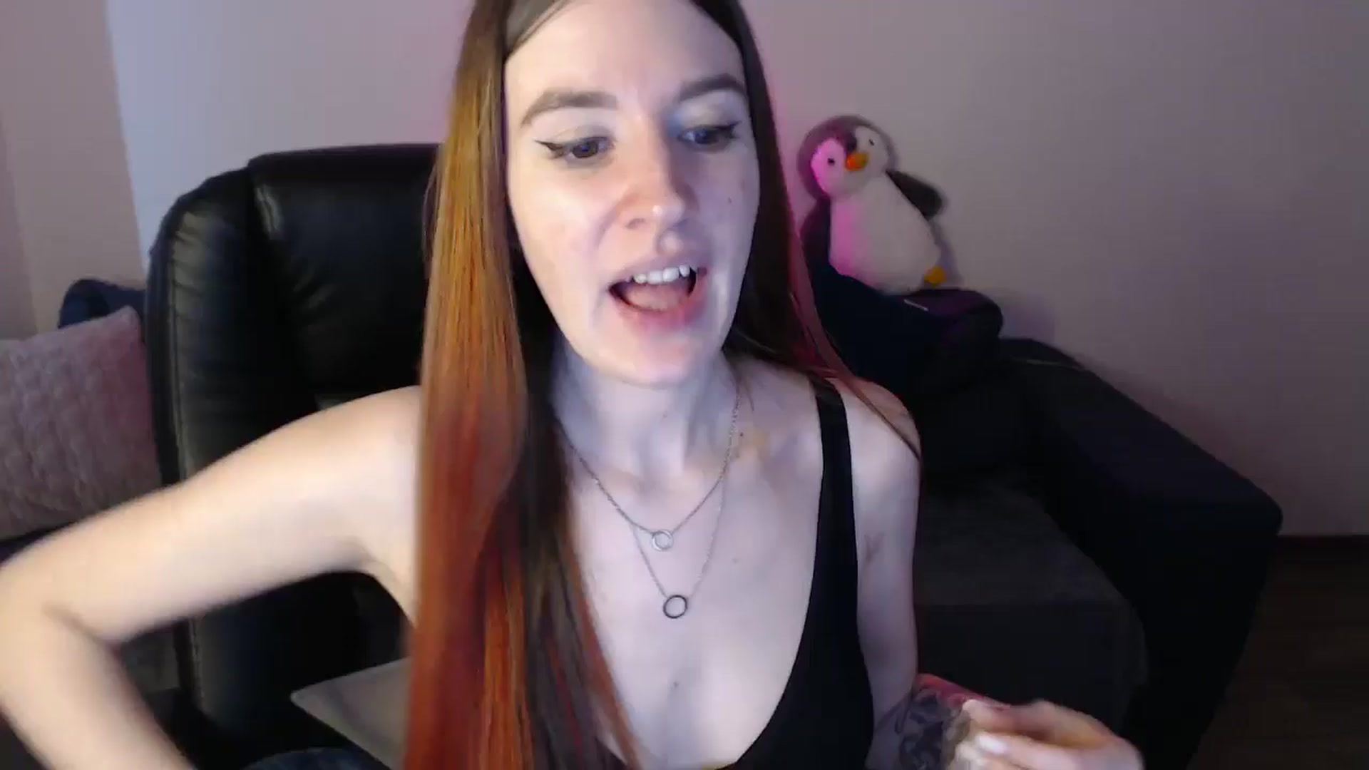Gallery image thumbnail from Brocard's myfreecams stream on, 03/01/2025, 11:01 image 11 of 20