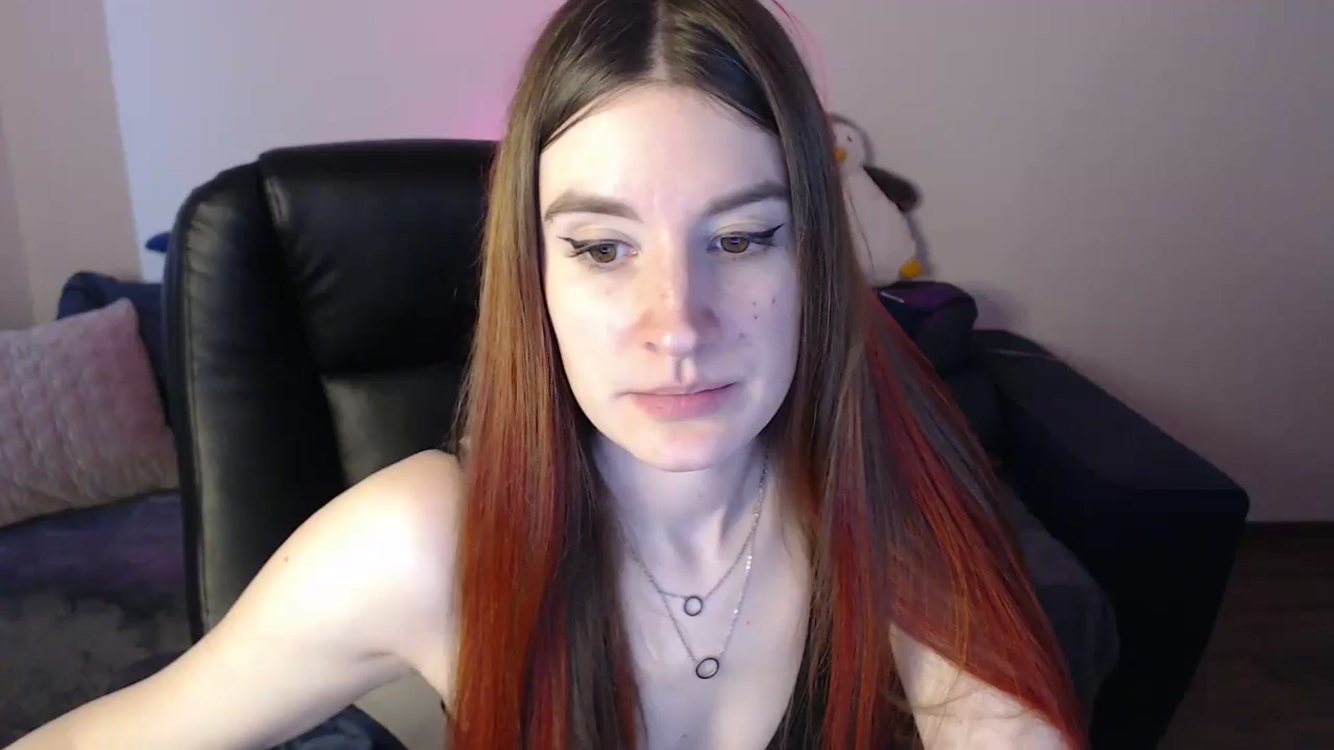 Gallery image thumbnail from Brocard's myfreecams stream on, 03/01/2025, 11:01 image 15 of 20