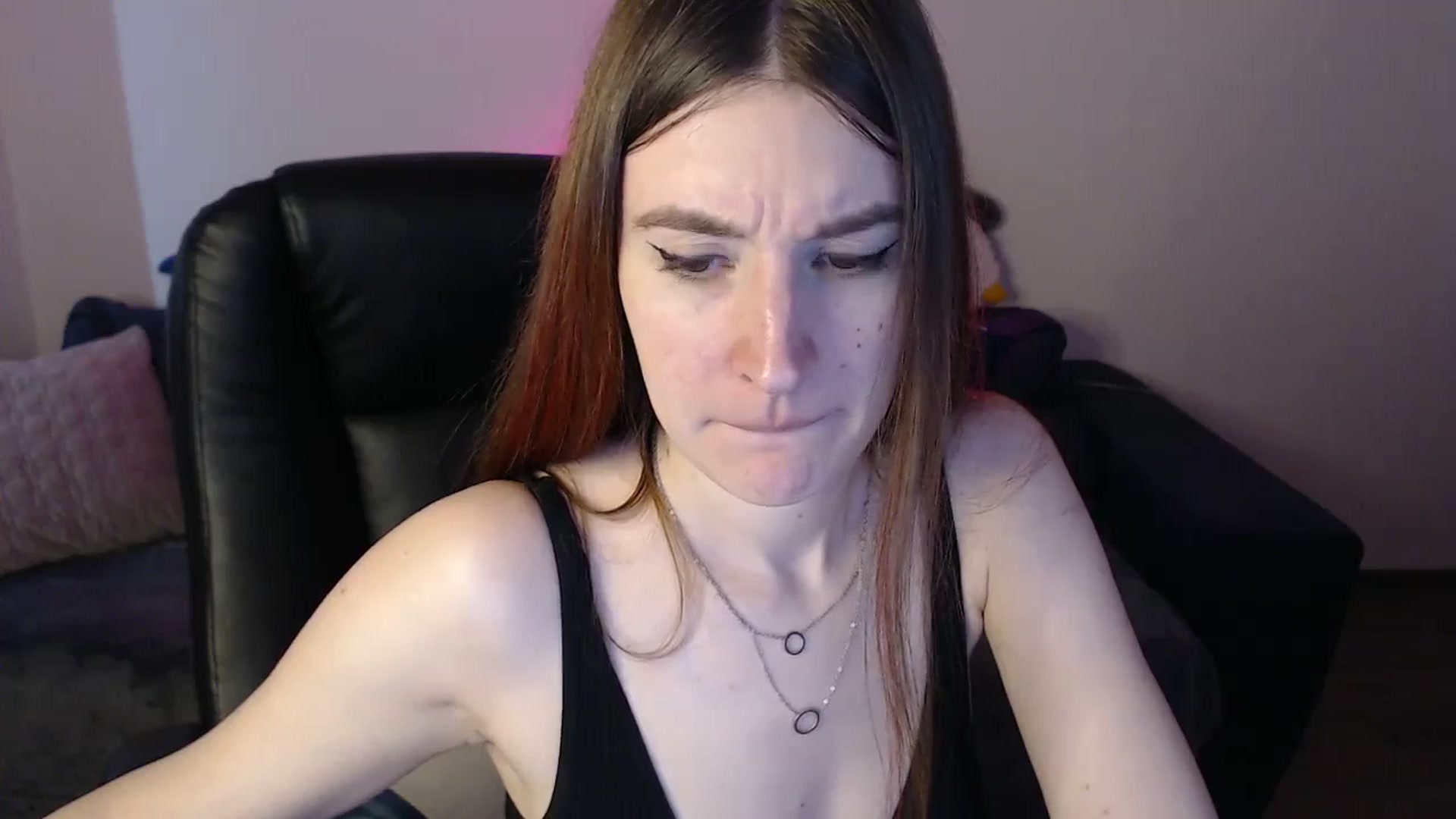 Gallery image thumbnail from Brocard's myfreecams stream on, 03/01/2025, 11:01 image 19 of 20
