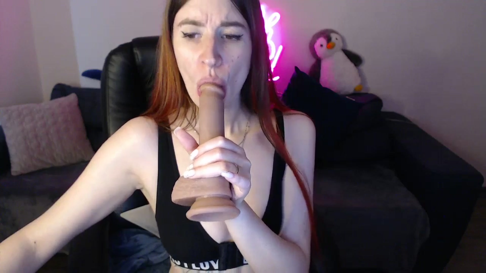 Gallery image thumbnail from Brocard's myfreecams stream on, 03/01/2025, 13:14 image 4 of 20