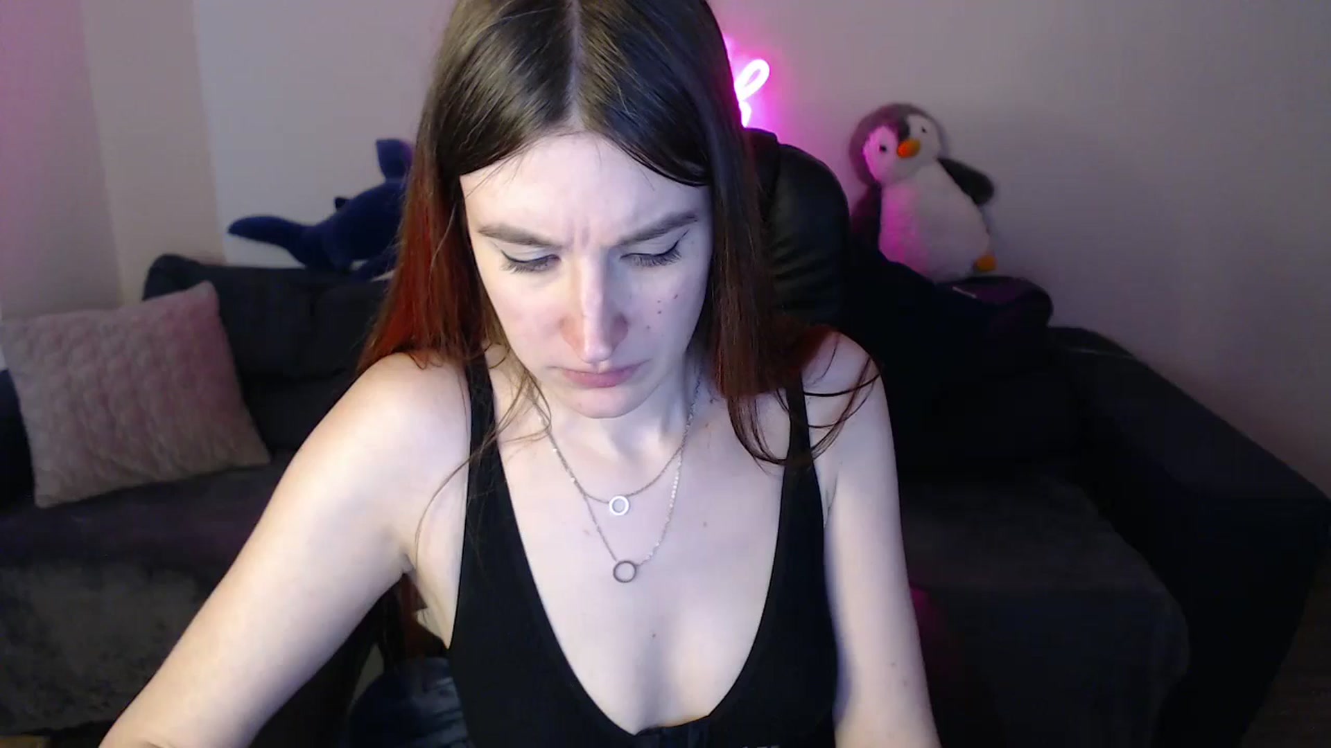 Gallery image thumbnail from Brocard's myfreecams stream on, 03/01/2025, 14:13 image 6 of 20