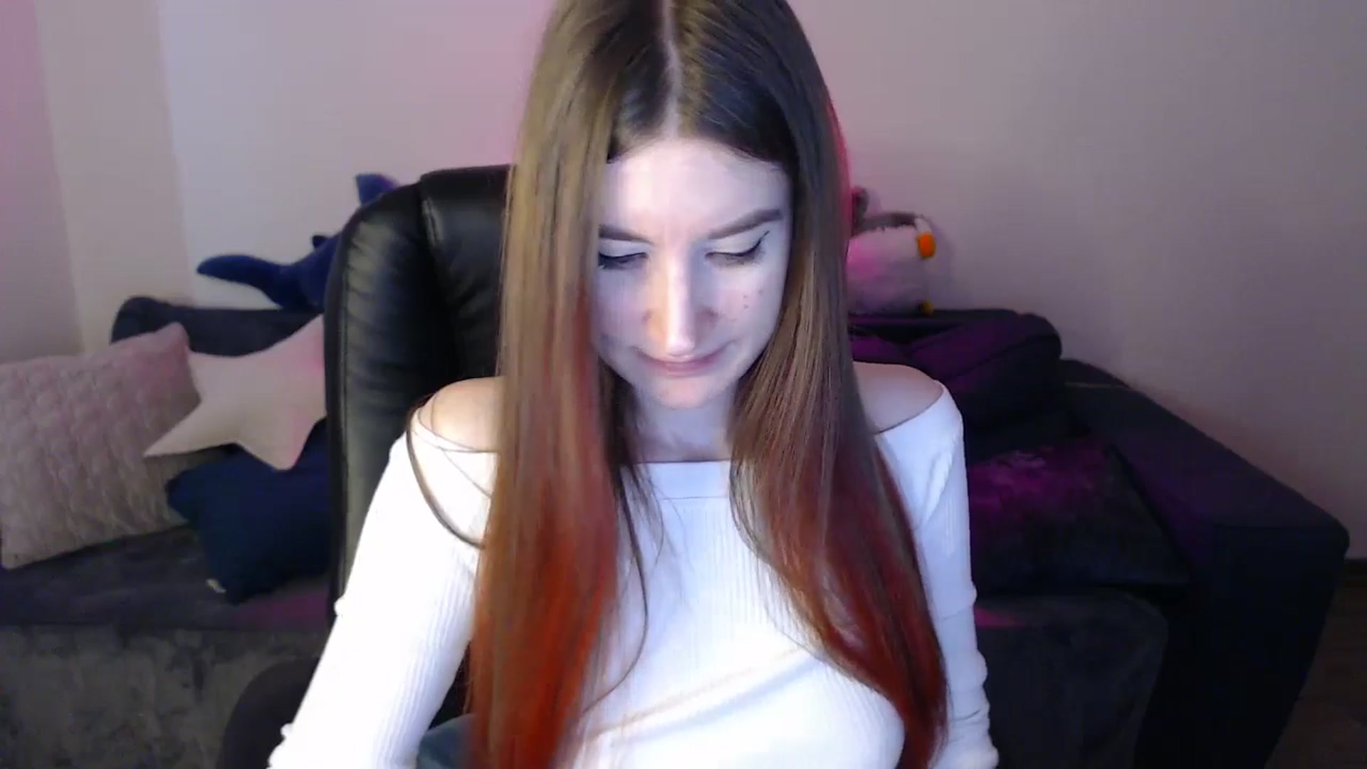 Gallery image thumbnail from Brocard's myfreecams stream on, 03/03/2025, 10:53 image 4 of 20