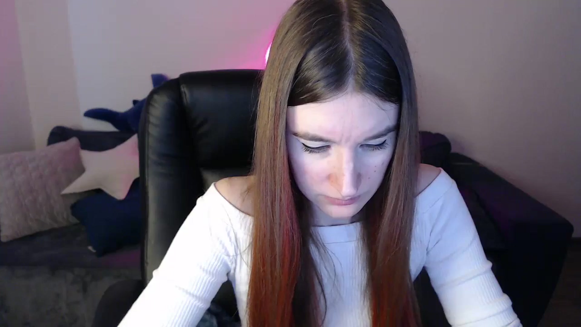 Gallery image thumbnail from Brocard's myfreecams stream on, 03/03/2025, 10:53 image 10 of 20
