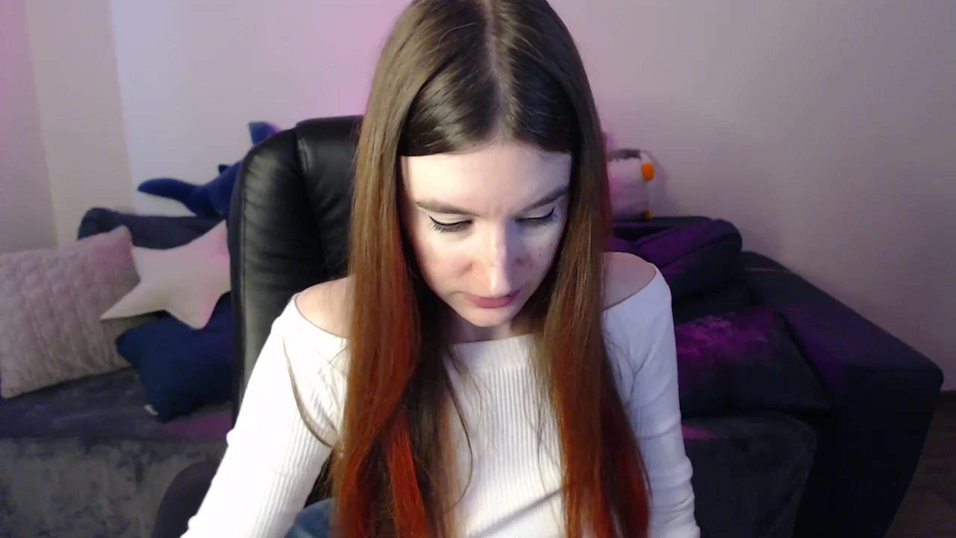 Gallery image thumbnail from Brocard's myfreecams stream on, 03/03/2025, 10:53 image 5 of 20