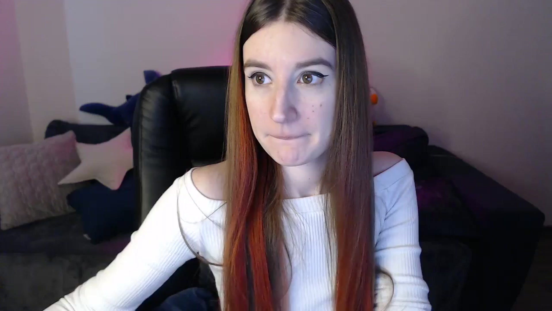 Gallery image thumbnail from Brocard's myfreecams stream on, 03/03/2025, 10:53 image 6 of 20