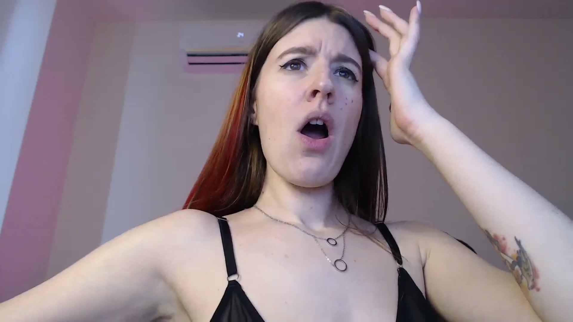 Gallery image thumbnail from Brocard's myfreecams stream on, 03/04/2025, 11:00 image 15 of 20