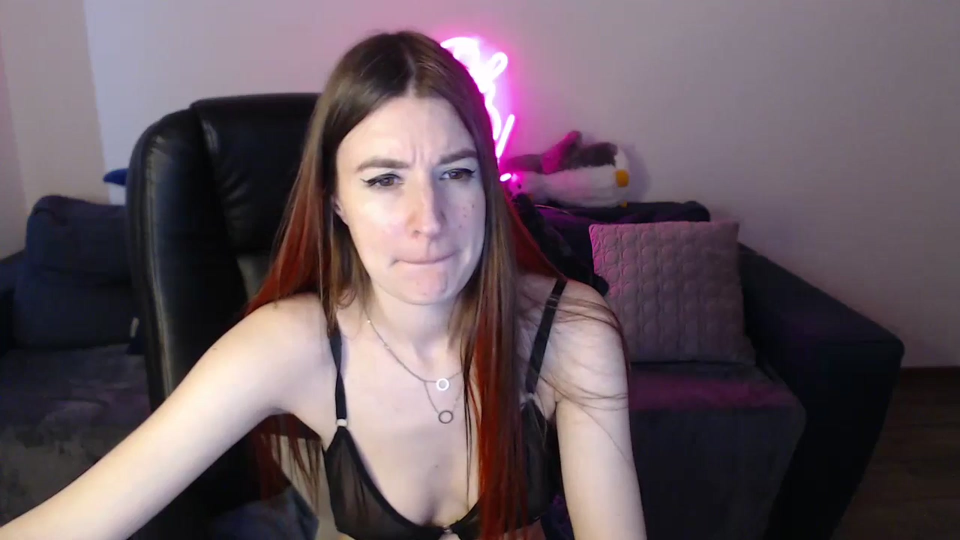 Gallery image thumbnail from Brocard's myfreecams stream on, 03/04/2025, 11:22 image 2 of 20