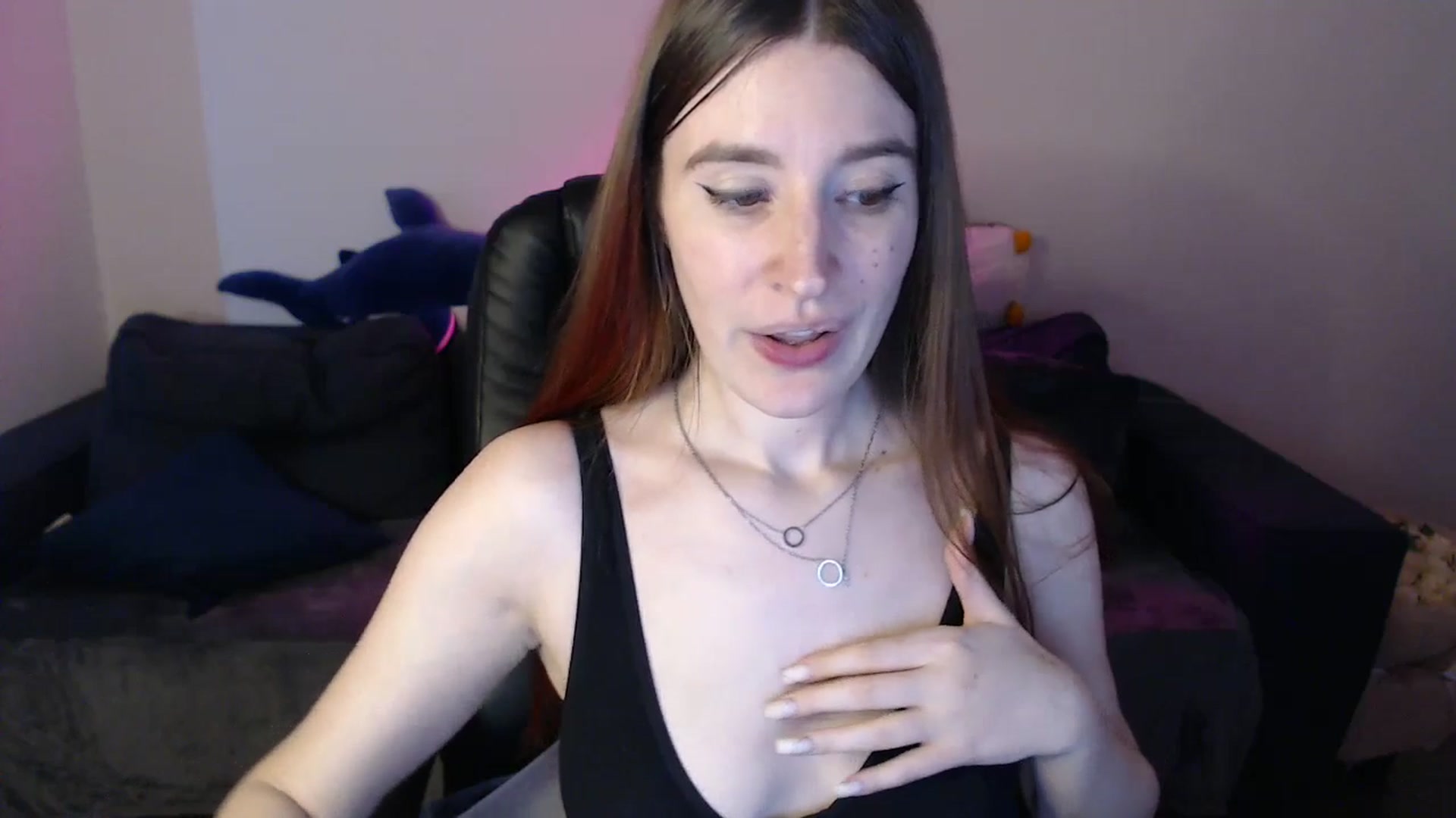 Gallery image thumbnail from Brocard's myfreecams stream on, 03/09/2025, 14:15 image 8 of 20