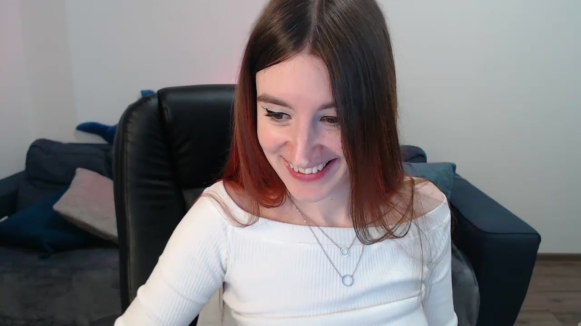 Gallery image thumbnail from Brocard's myfreecams stream on, 03/11/2025, 09:37 image 13 of 20
