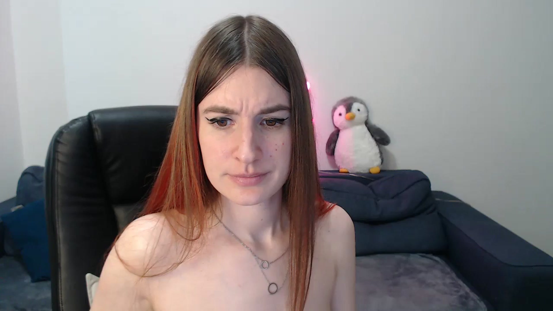 Gallery image thumbnail from Brocard's myfreecams stream on, 03/14/2025, 13:48 image 4 of 20