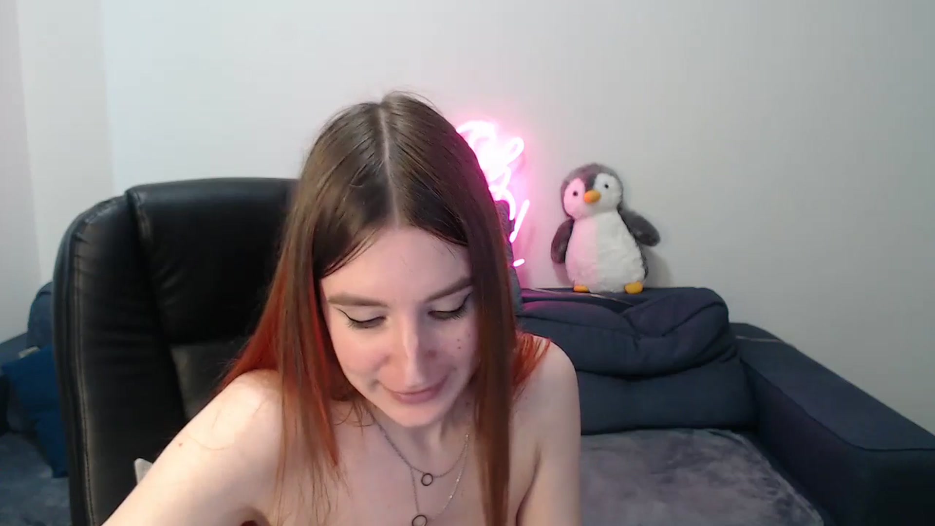 Gallery image thumbnail from Brocard's myfreecams stream on, 03/14/2025, 13:48 image 14 of 20