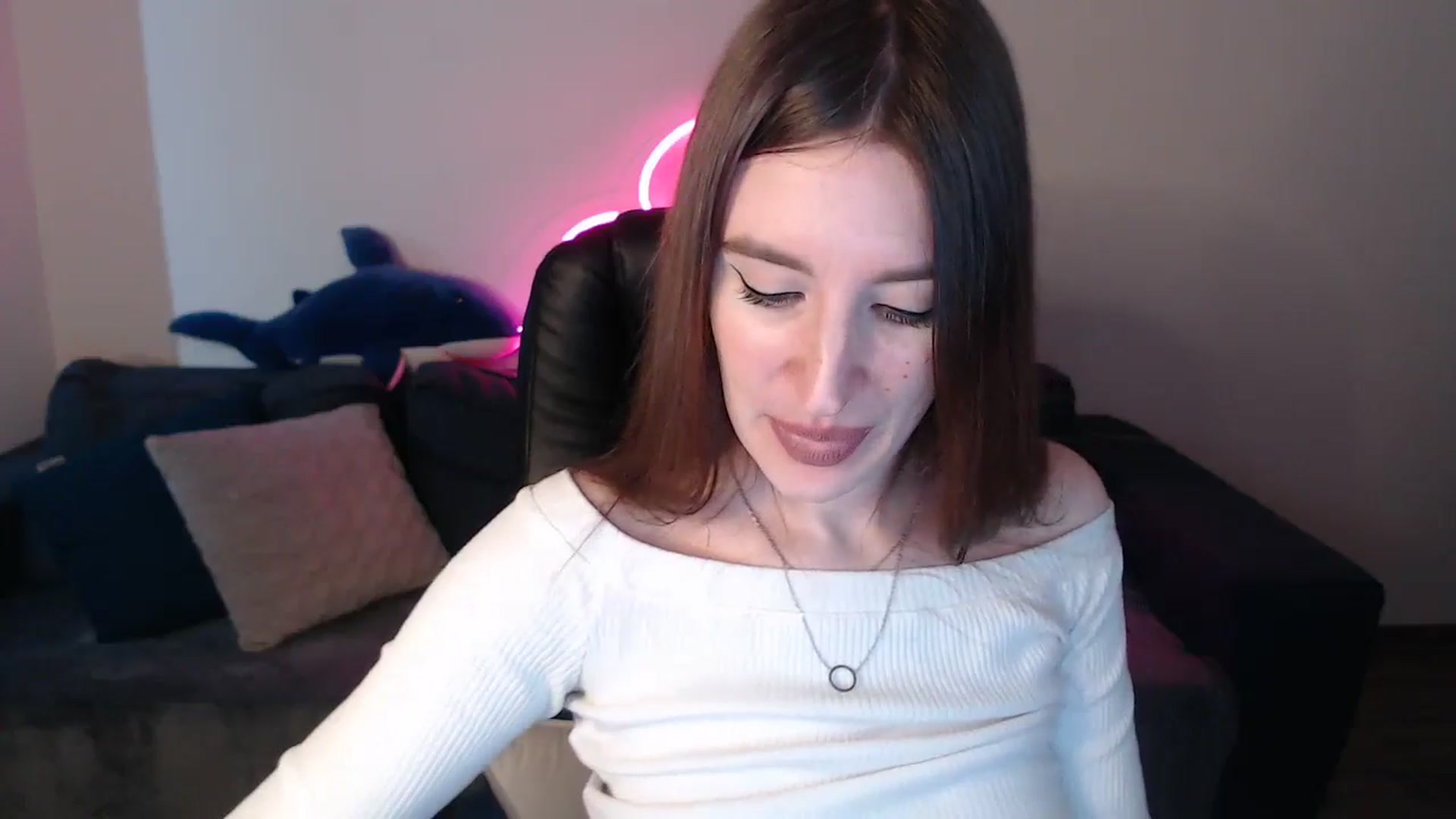 Gallery image thumbnail from Brocard's myfreecams stream on, 03/15/2025, 09:31 image 12 of 20