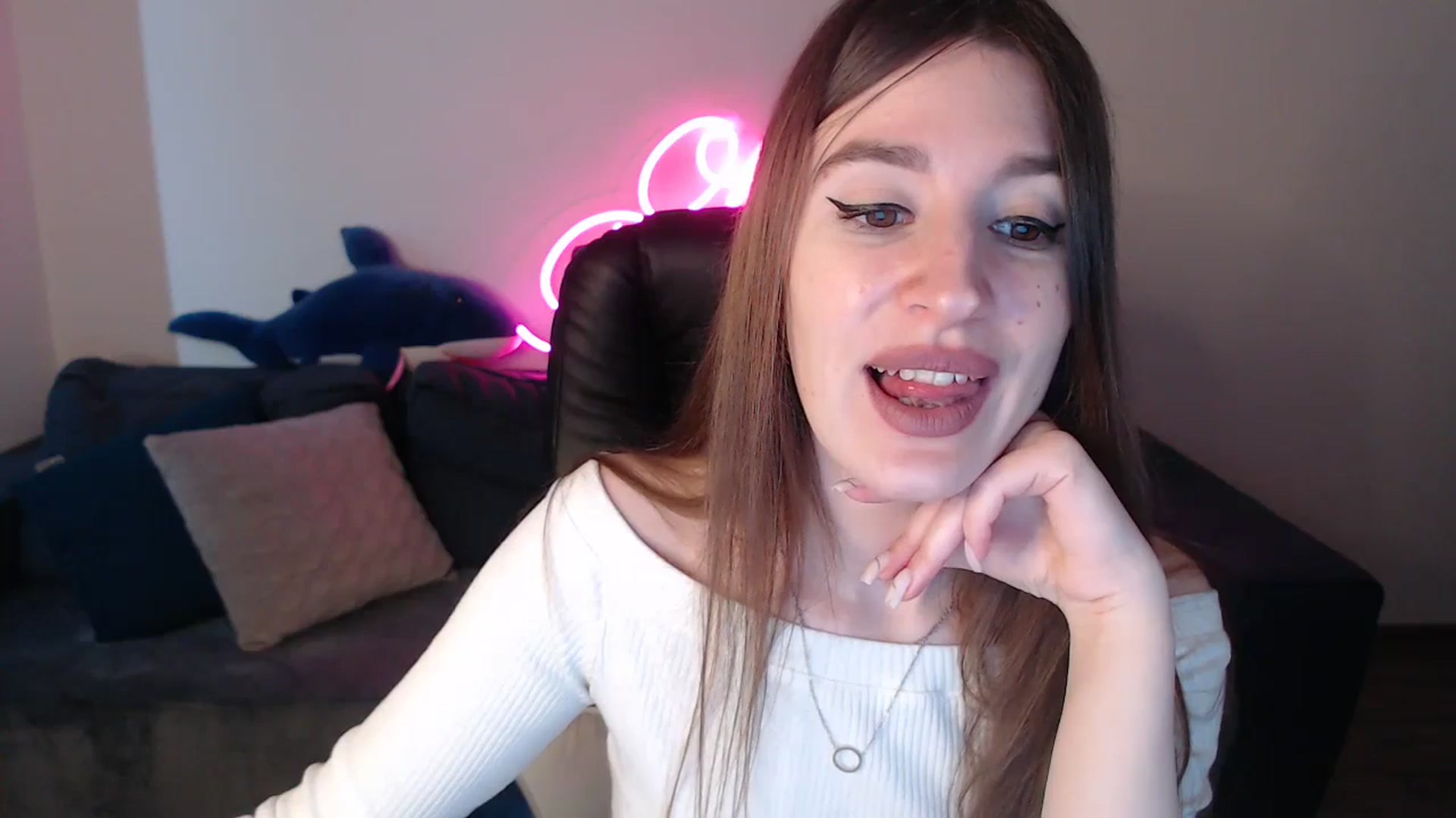 Gallery image thumbnail from Brocard's myfreecams stream on, 03/15/2025, 09:31 image 5 of 20