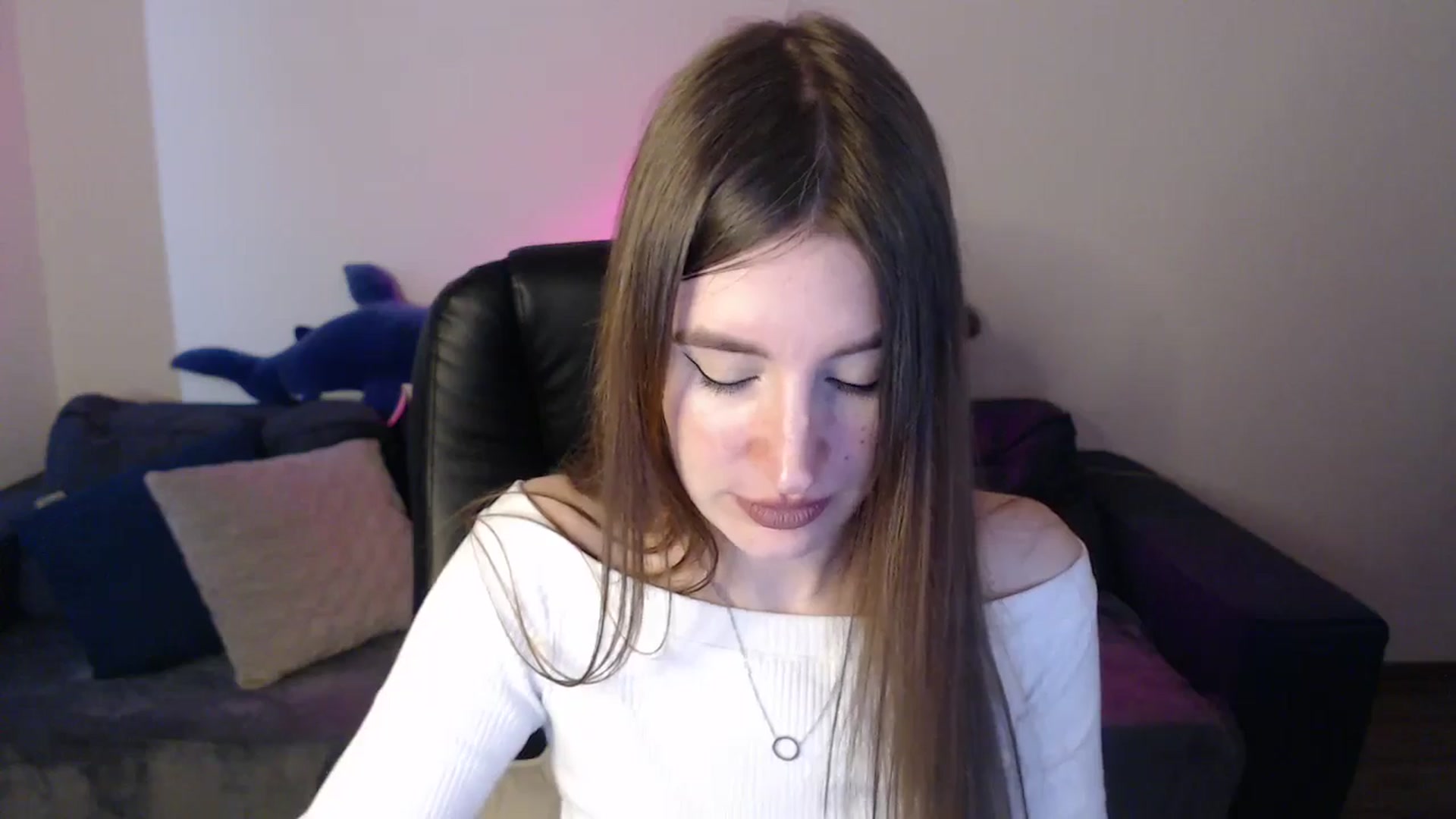 Gallery image thumbnail from Brocard's myfreecams stream on, 03/15/2025, 10:17 image 13 of 20