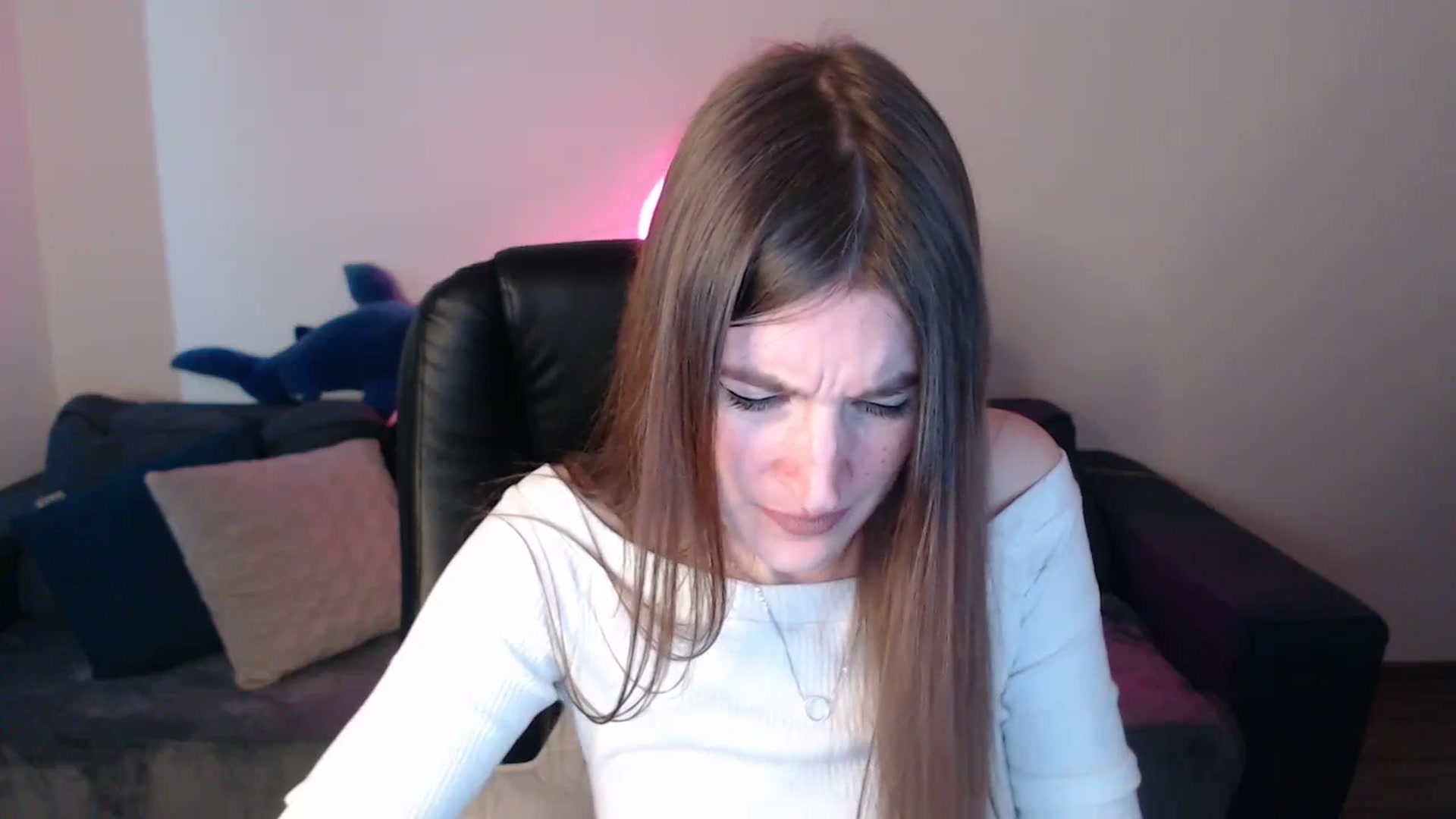Gallery image thumbnail from Brocard's myfreecams stream on, 03/15/2025, 10:17 image 15 of 20